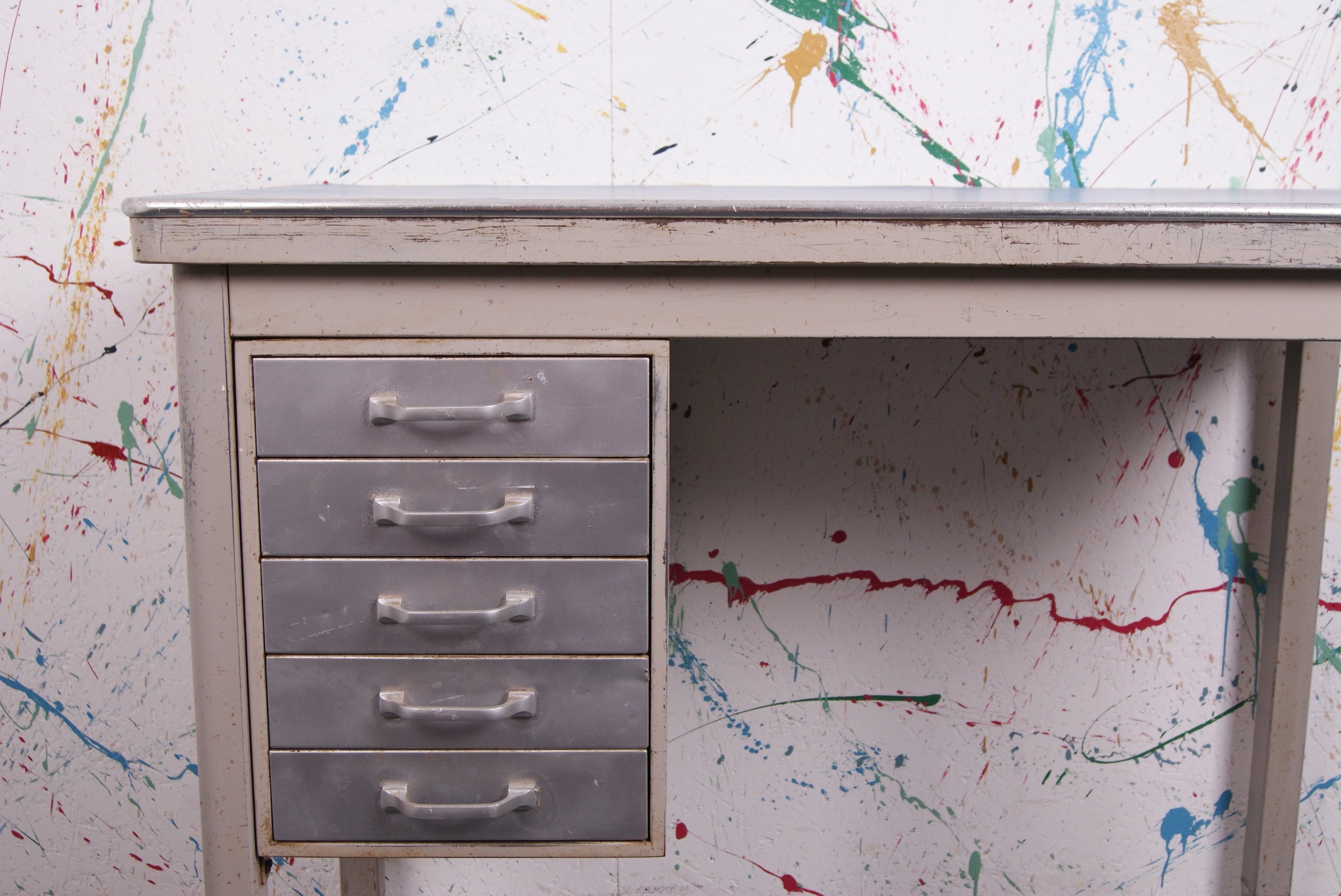 metal-desk-4