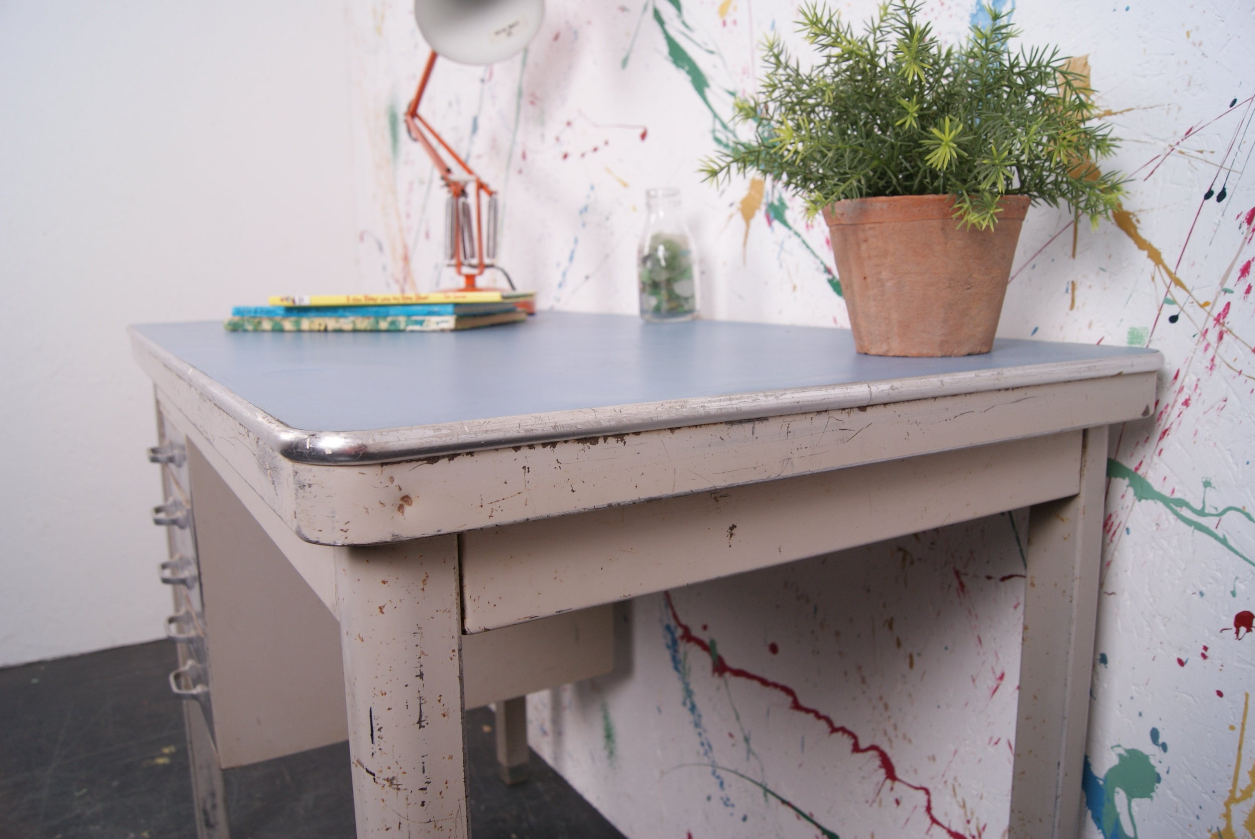 metal-desk-7