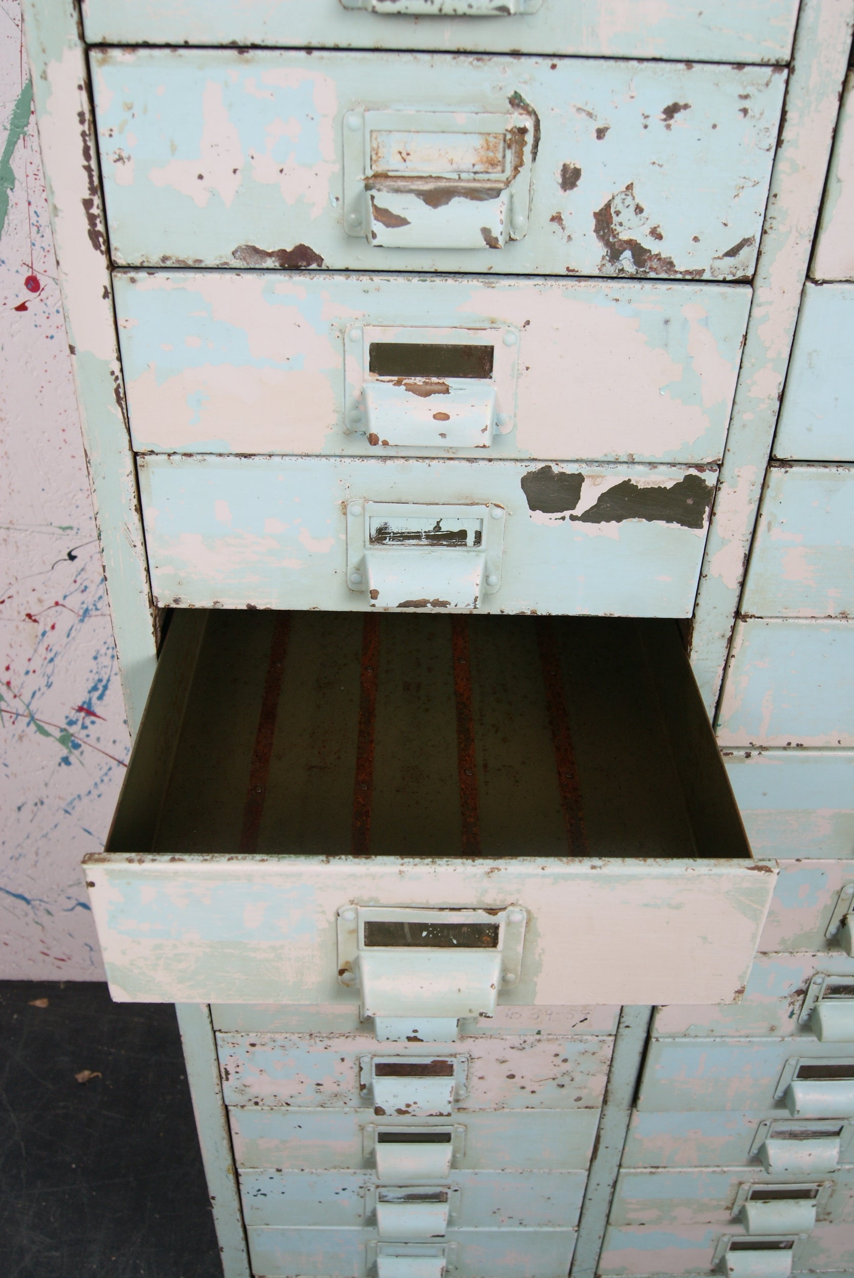 metal-drawer-unit-5