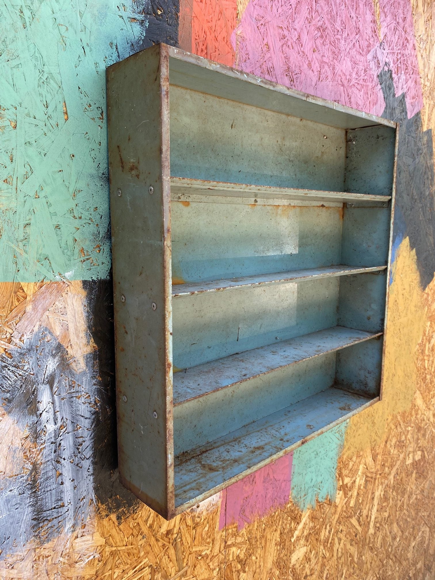 metal-shelf-4