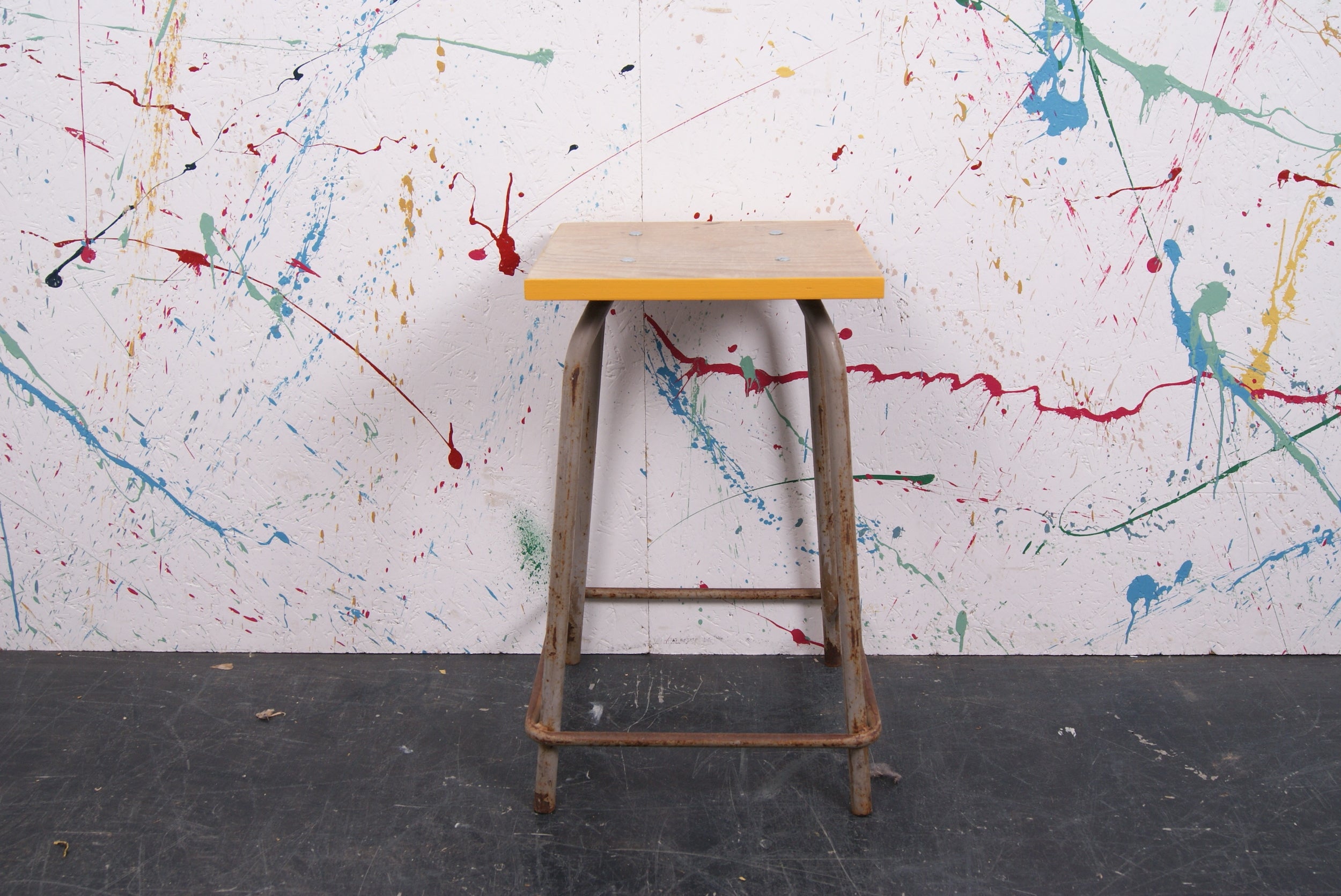 metal-stool-1