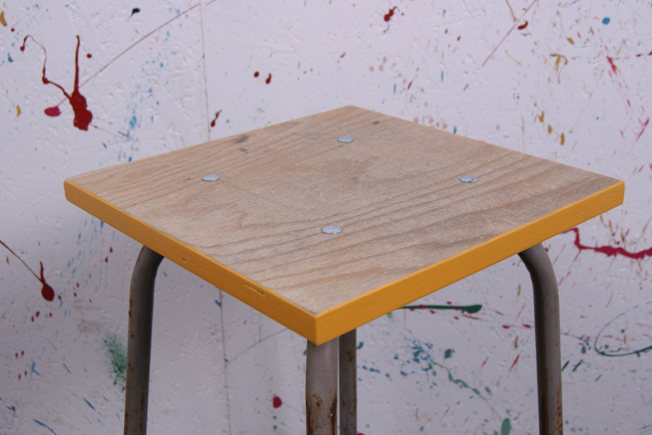 metal-stool-5