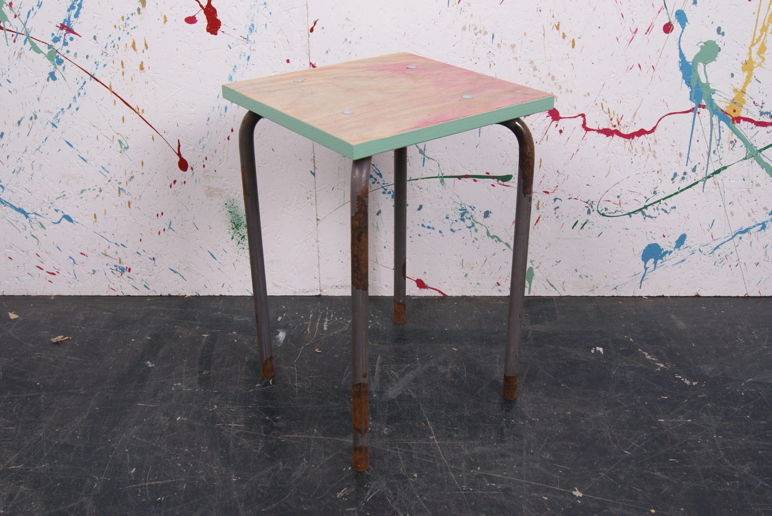 metal-stool-8