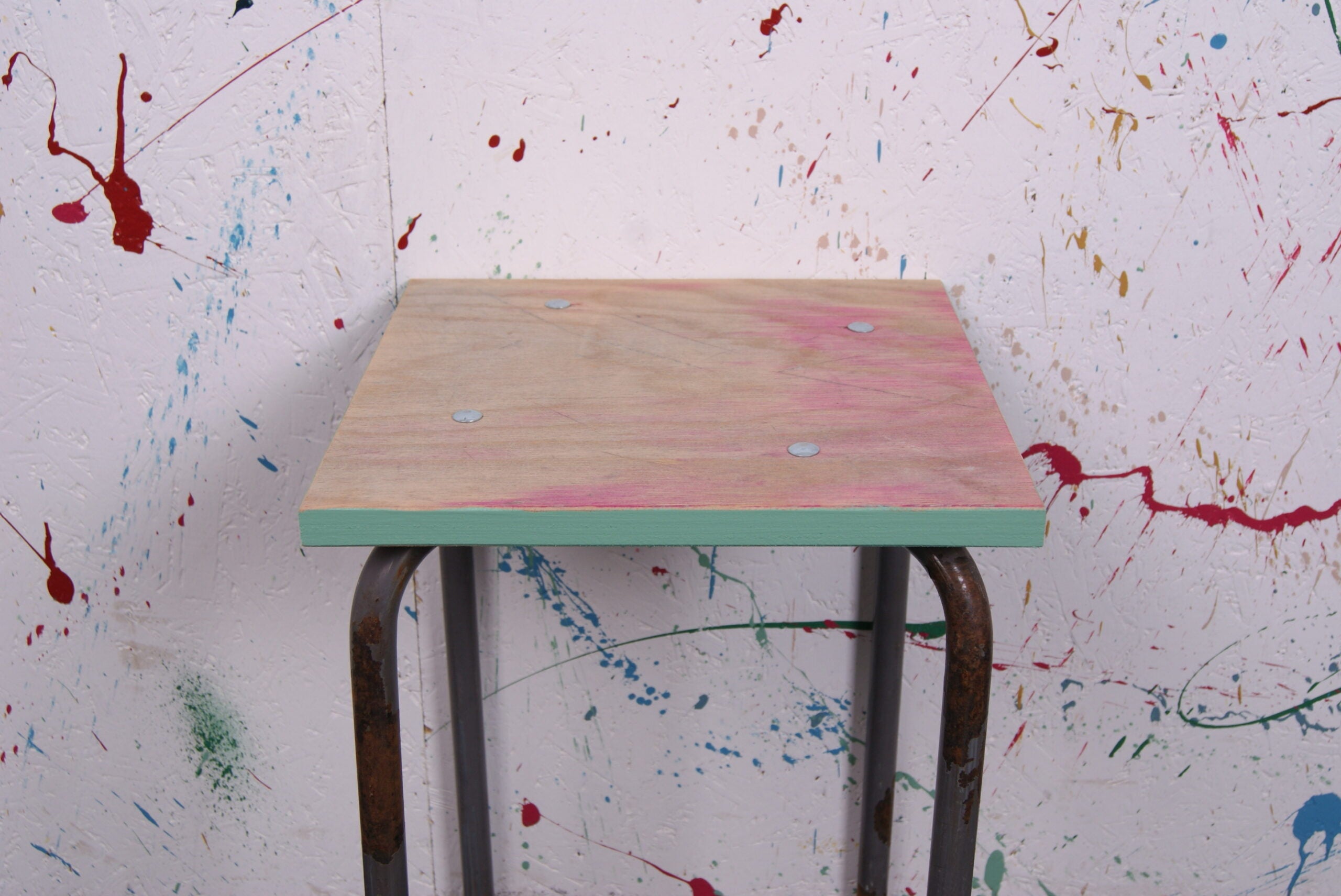 metal-stool-9