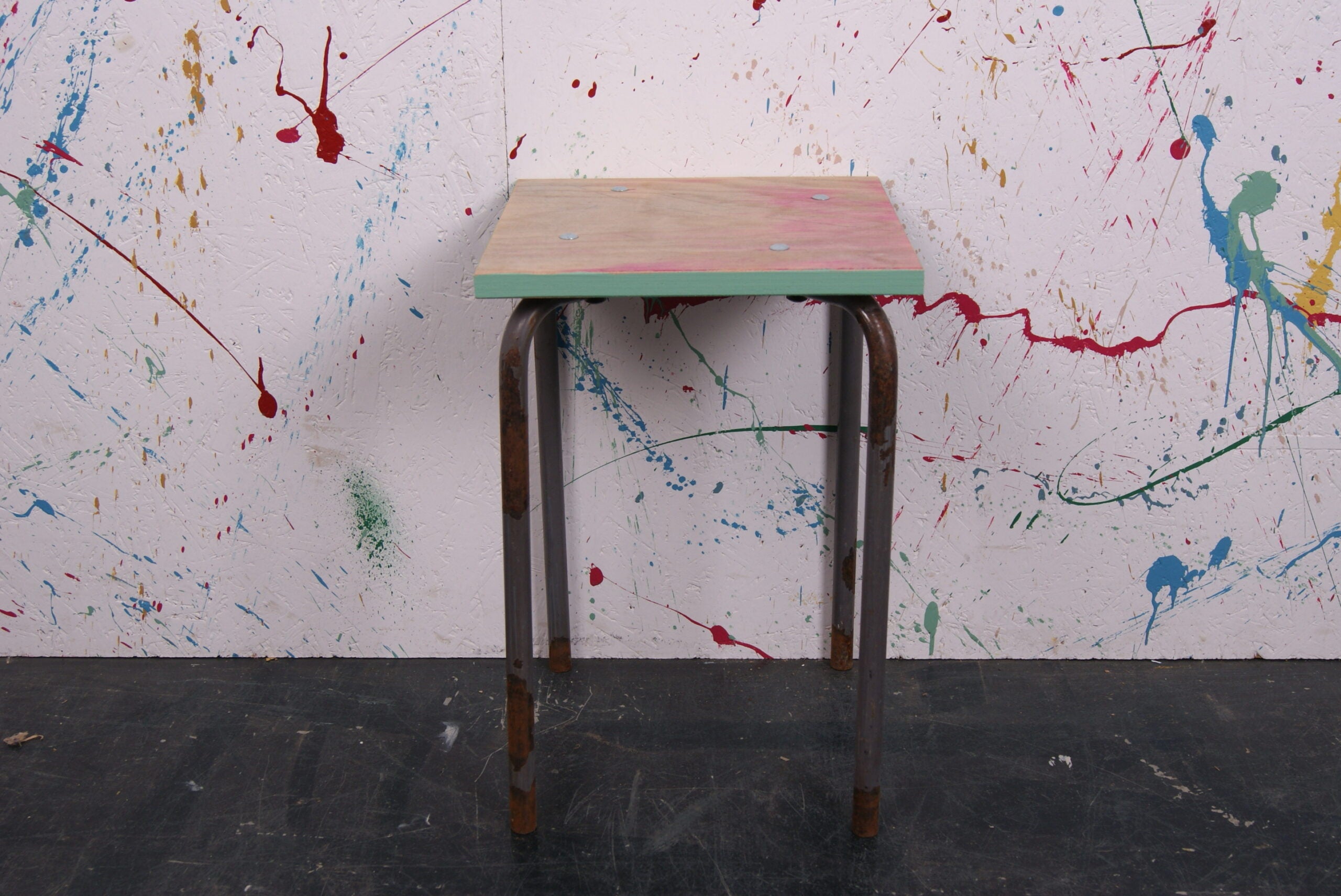 metal-stool-scaled