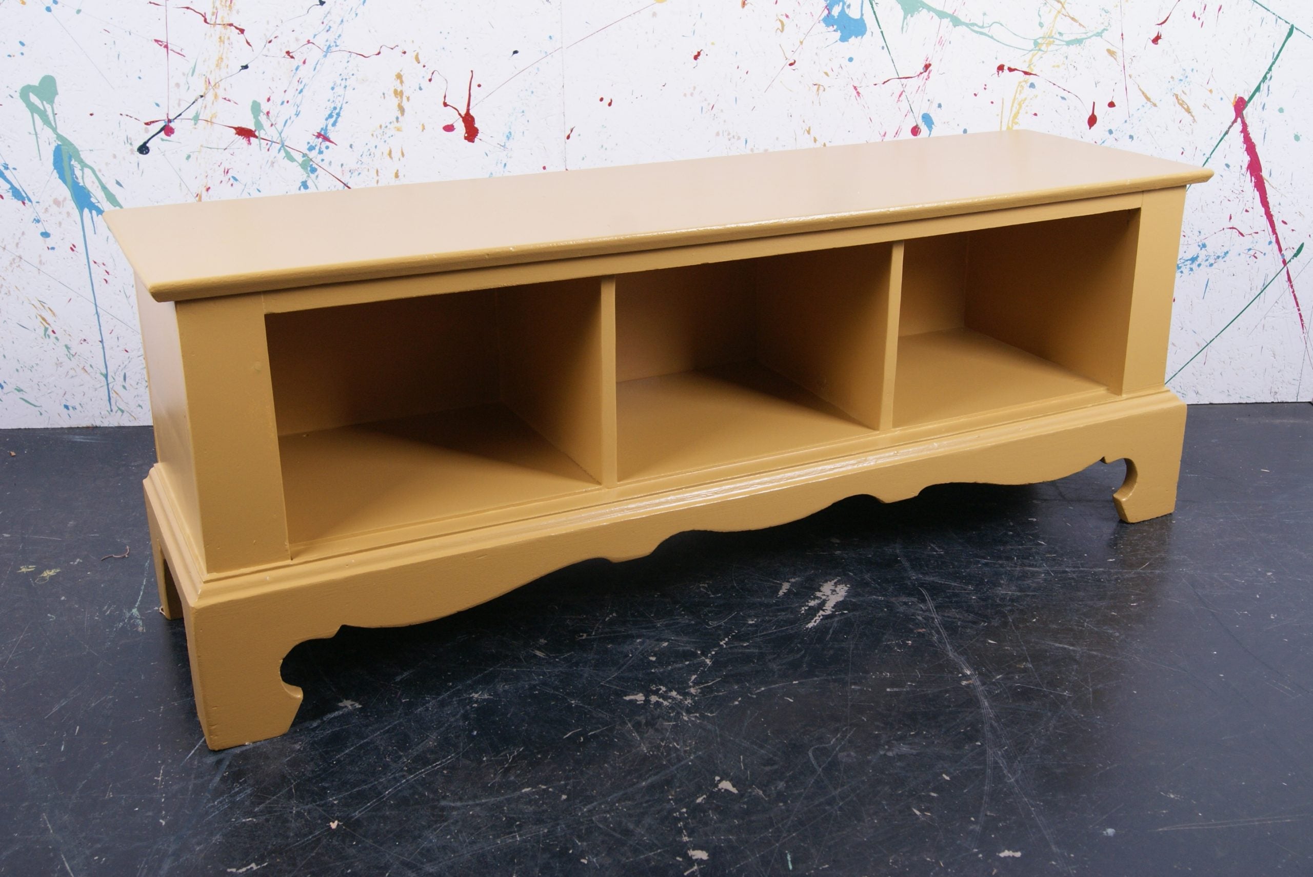 mustard-storage-bench-3