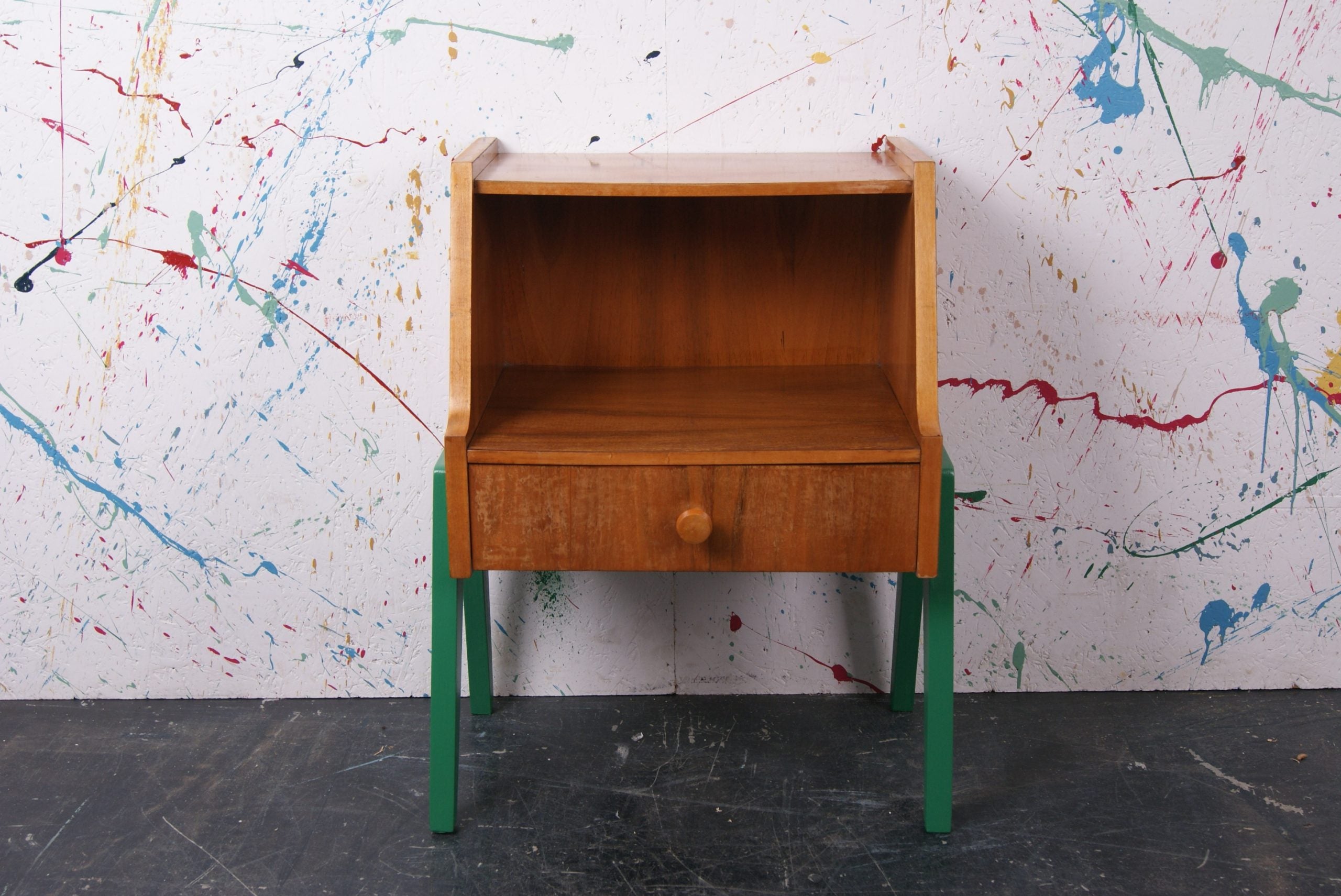 bedside-table