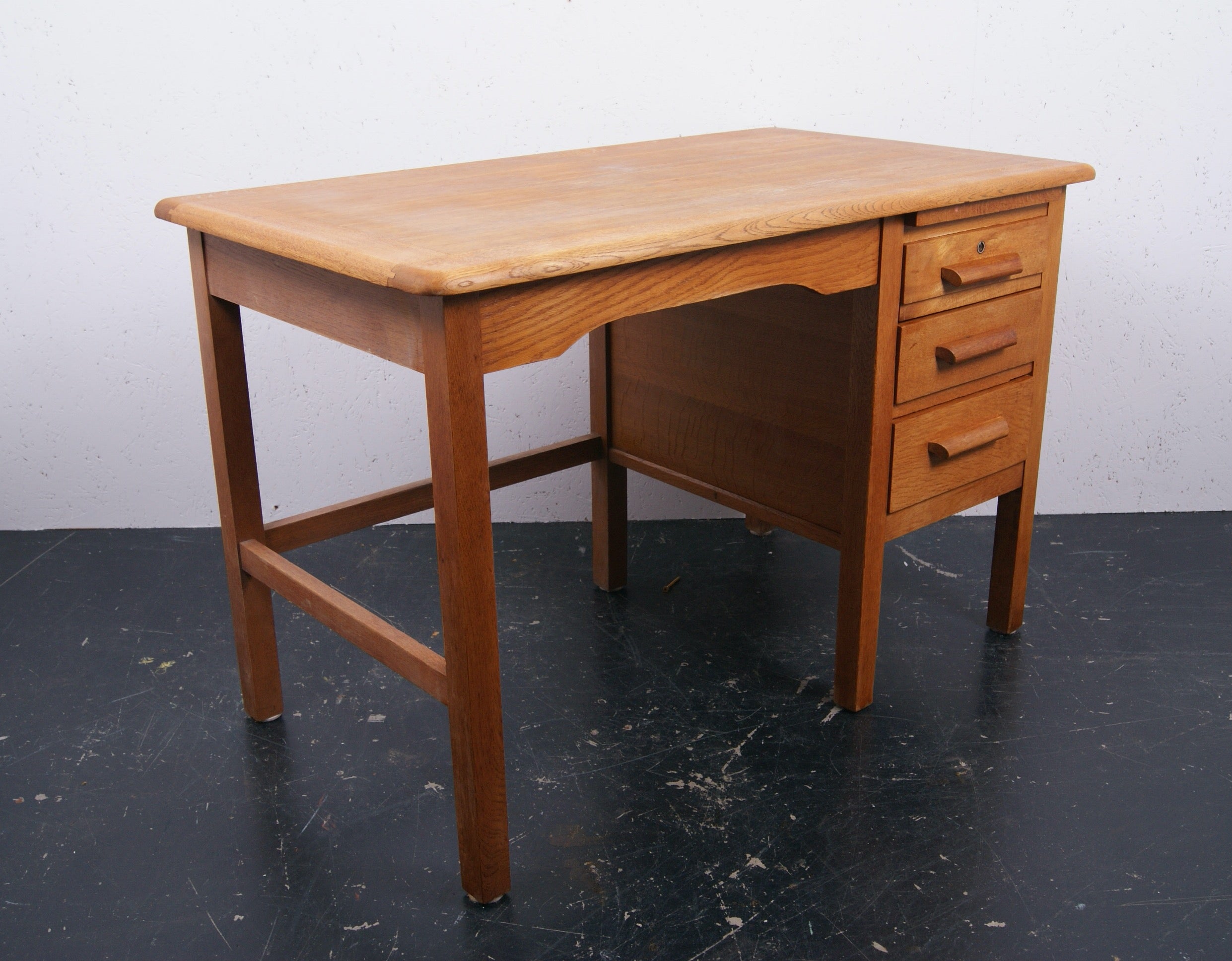 oak-desk-drawers-22