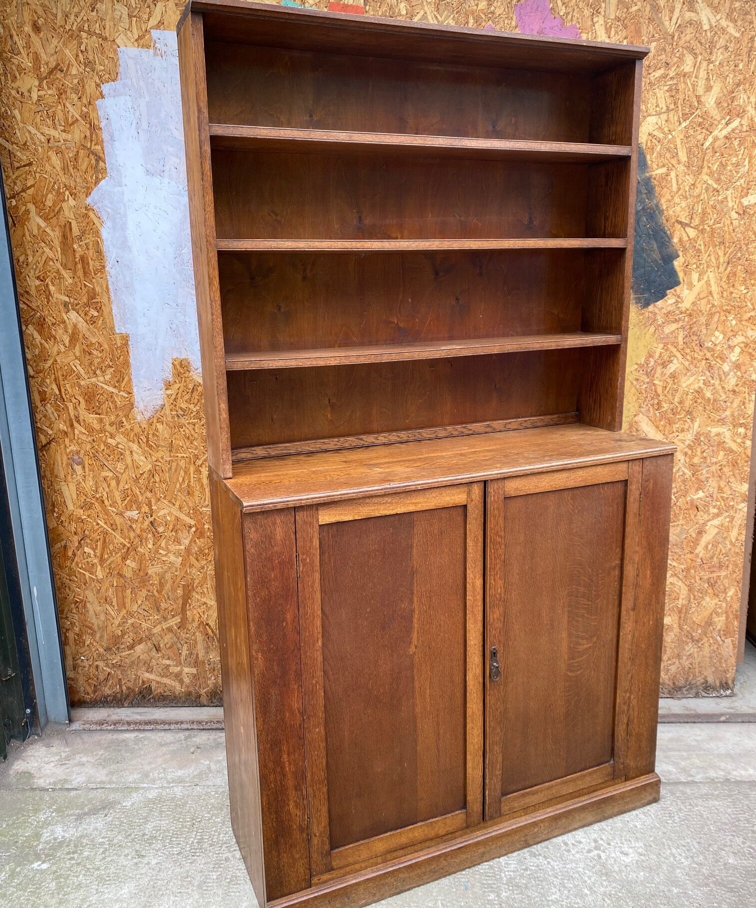 oak-dresser-10
