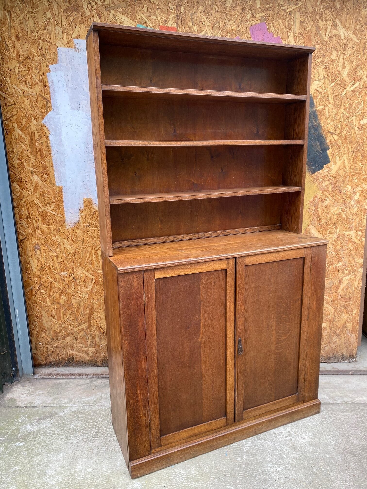 oak-dresser-10
