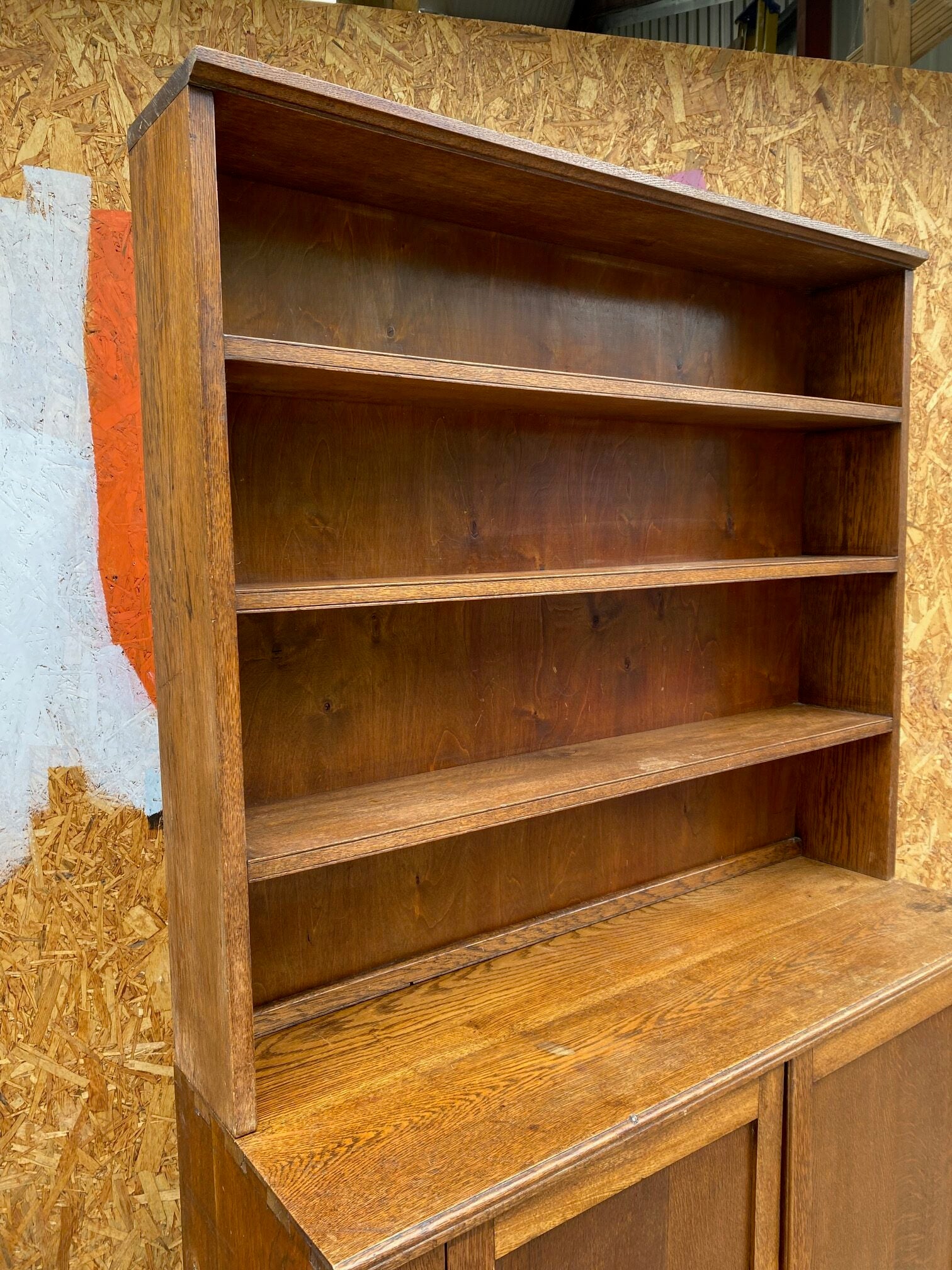 oak-dresser-11