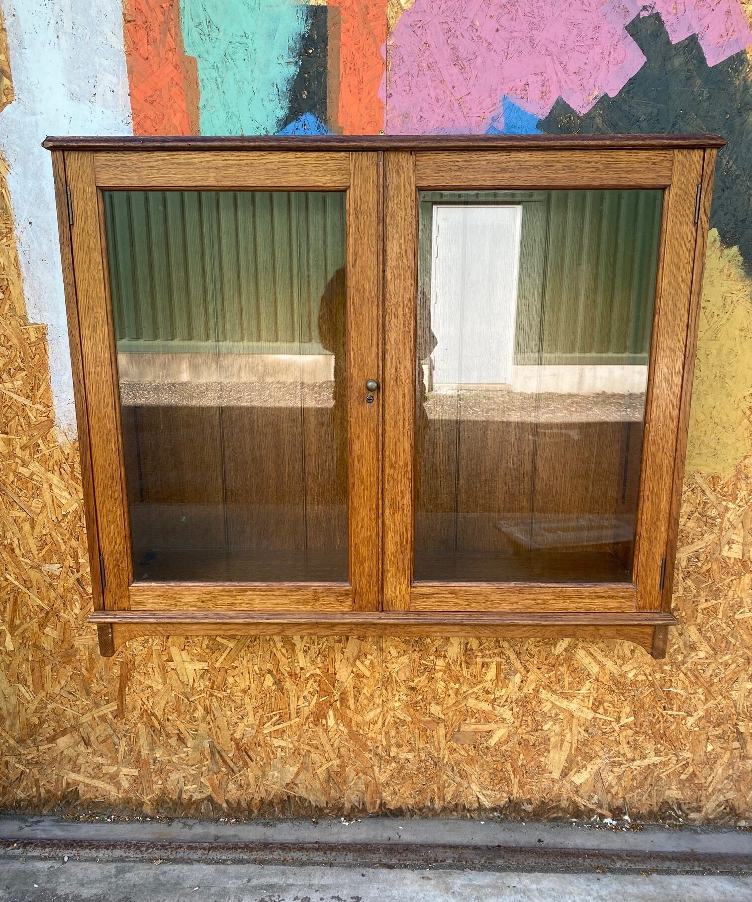 oak-glass-cabinet-1