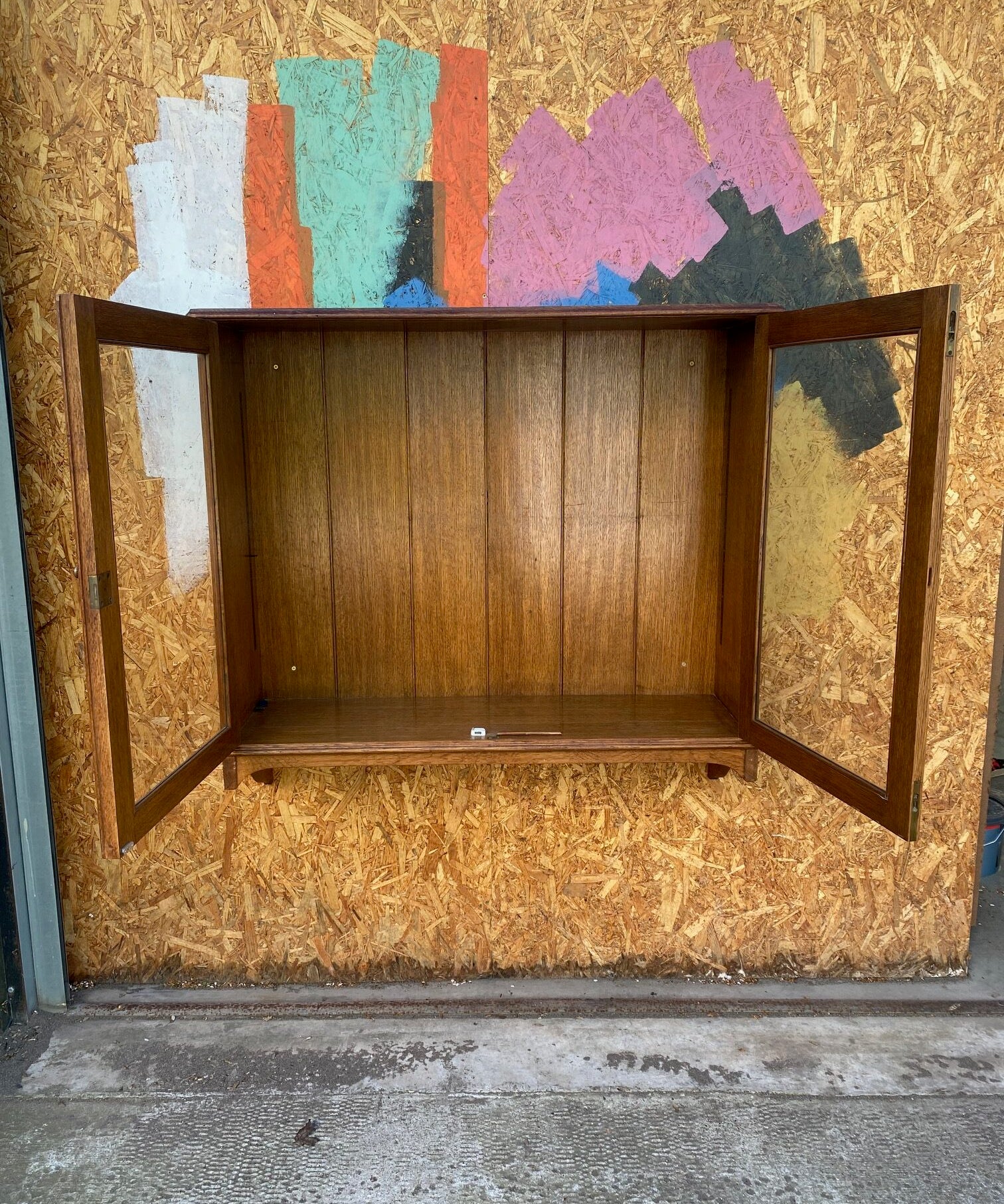 oak-glass-cabinet-4