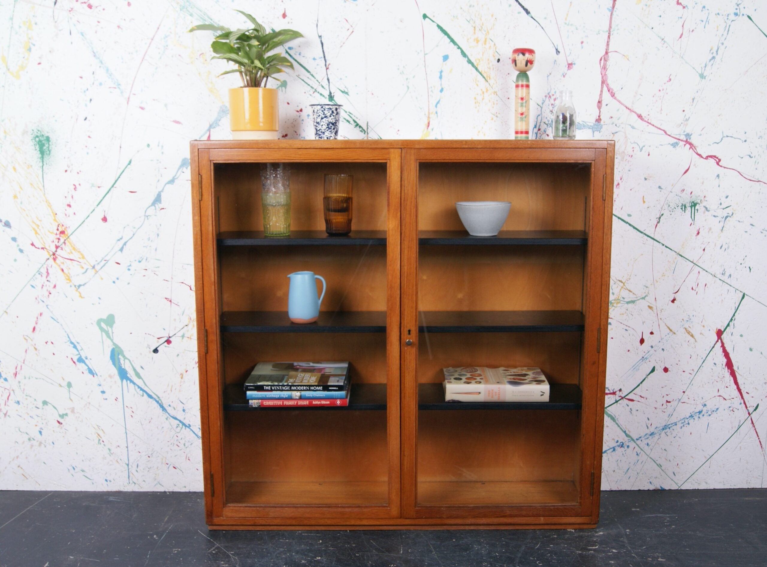oak-glass-cabinet-5