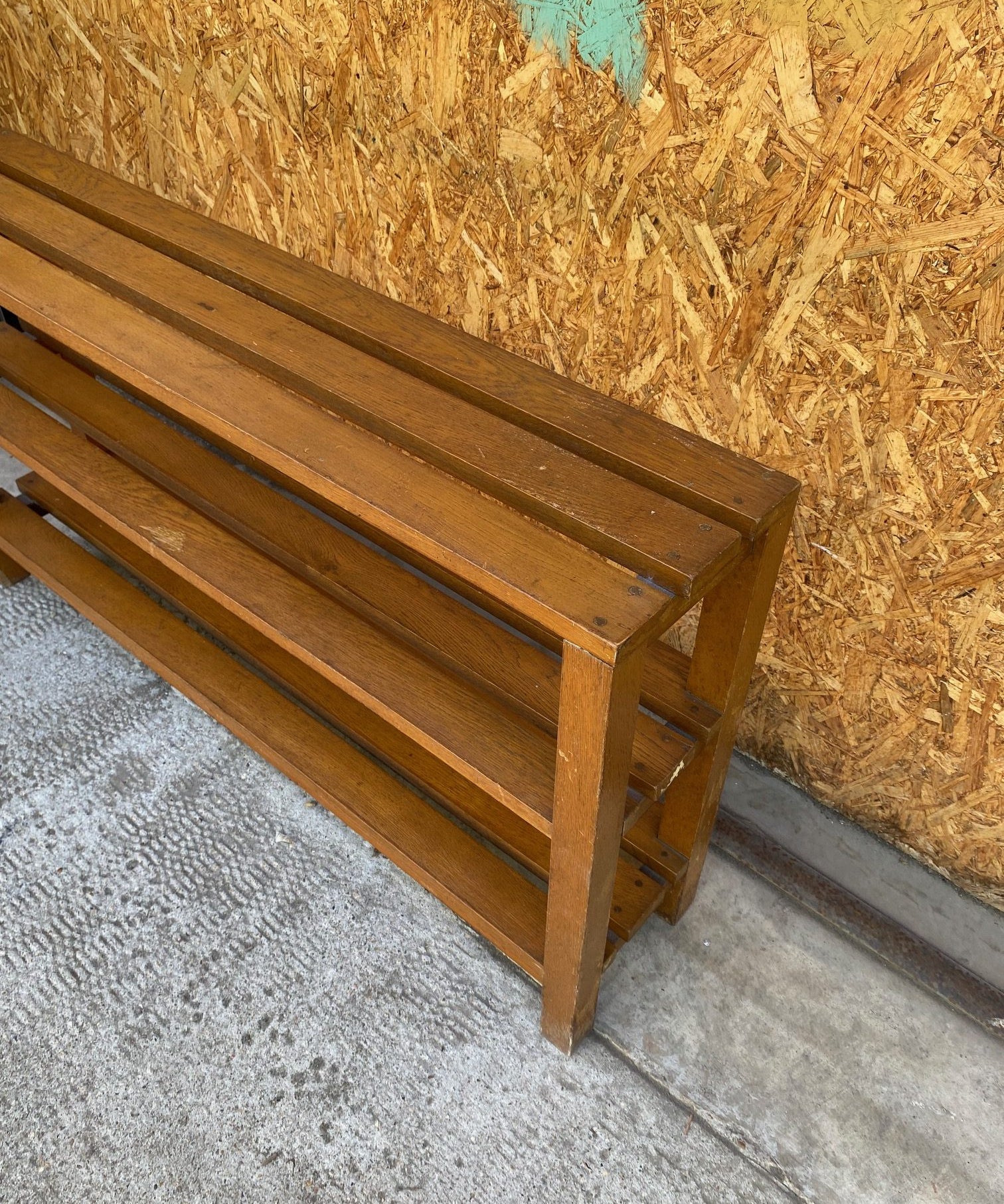 oak-shoe-rack-2