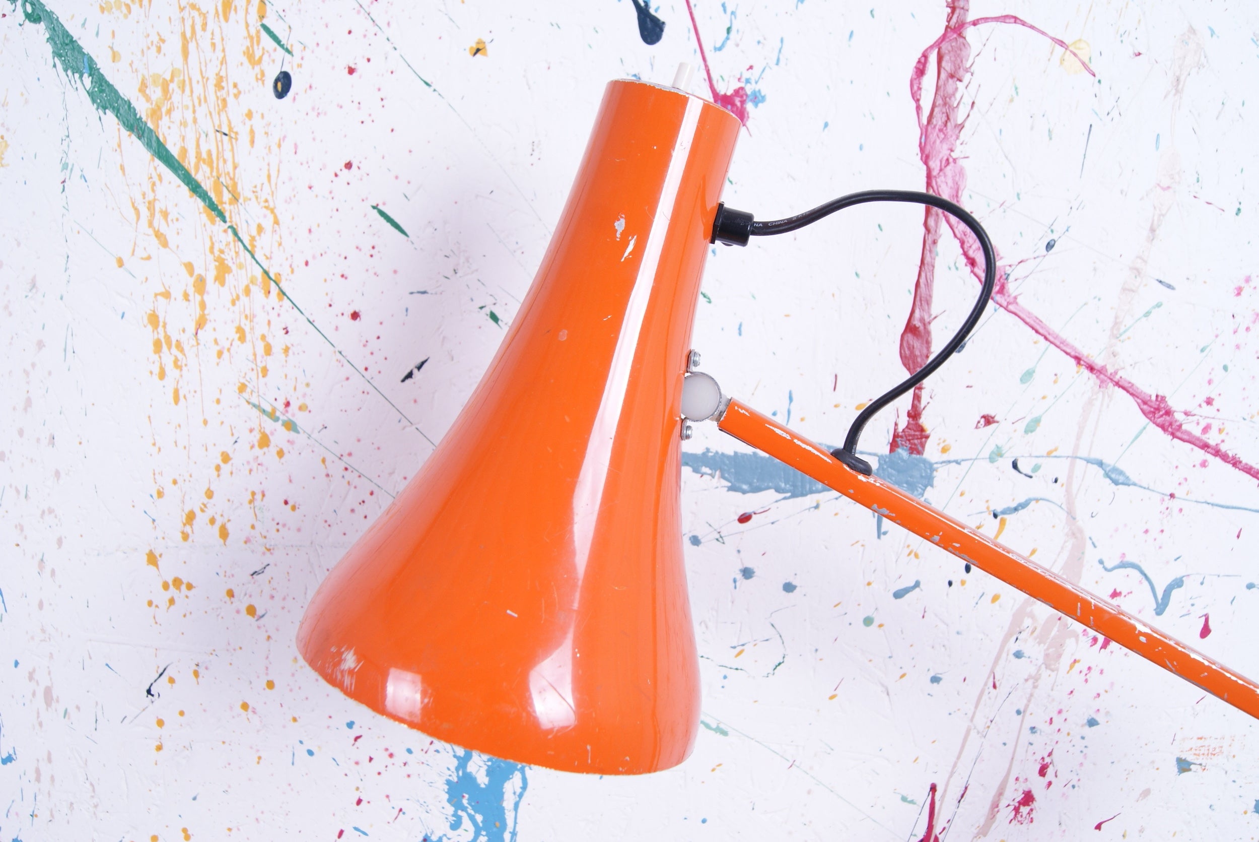 orange-anglepoise-lamp-4