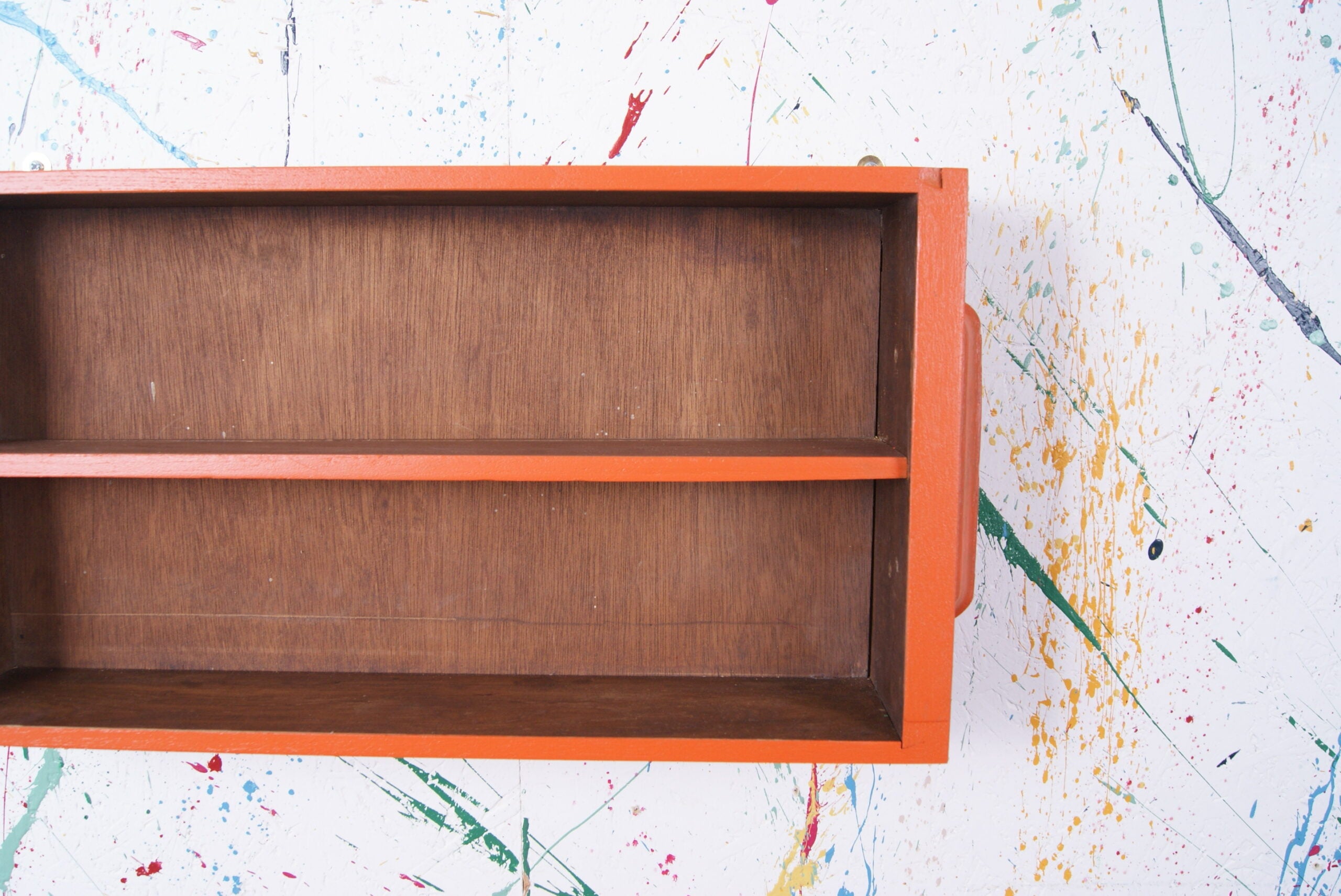 orange-display-shelf-2