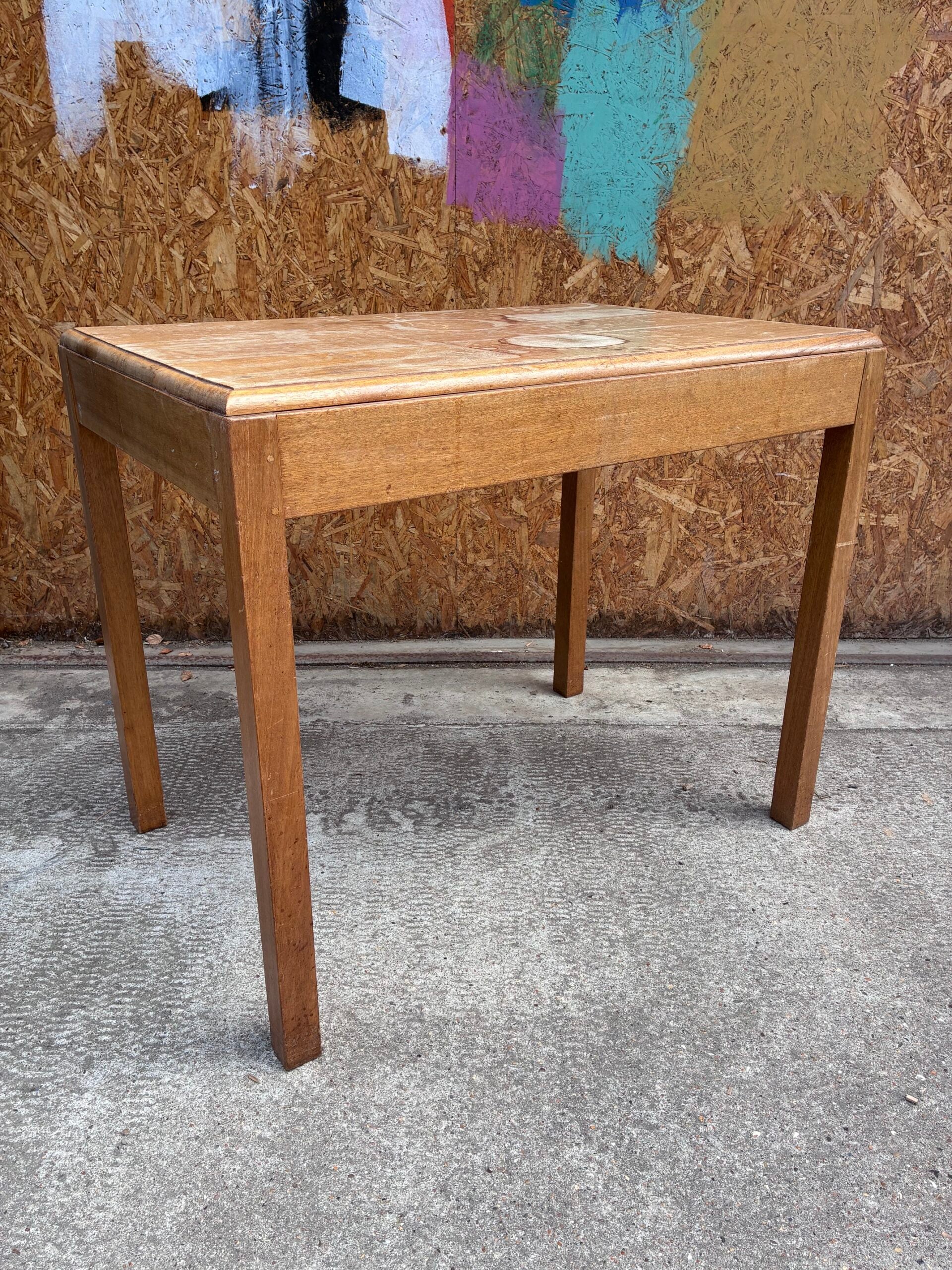 oxford-uni-table-13