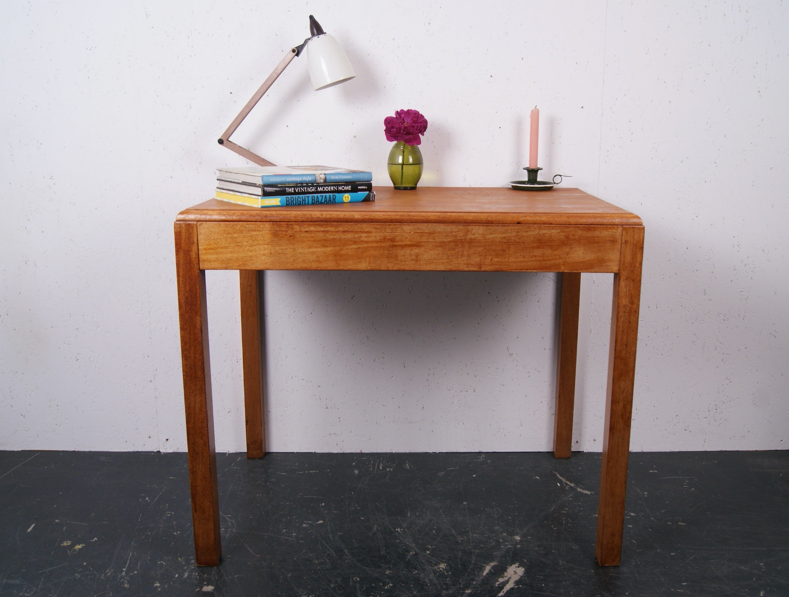 oxford-uni-wooden-table-3