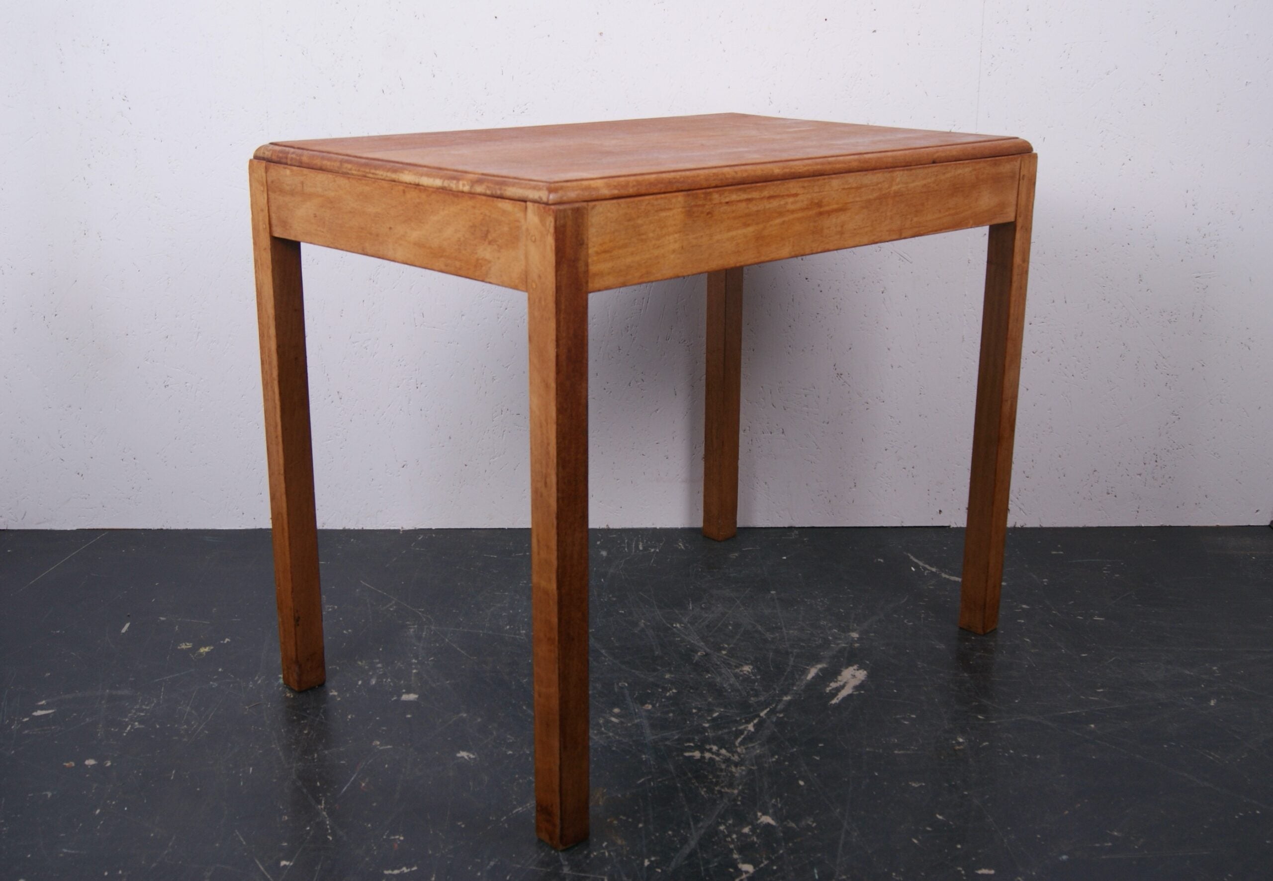 oxford-uni-wooden-table-5