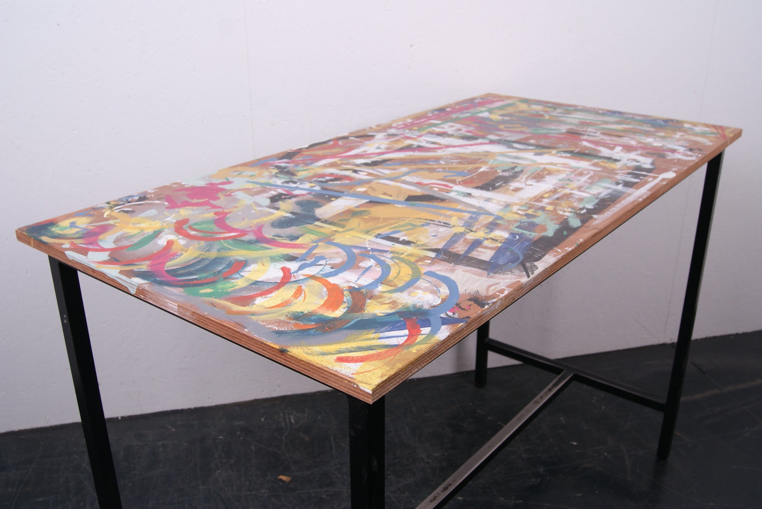 paint-splattered-lab-bench-2