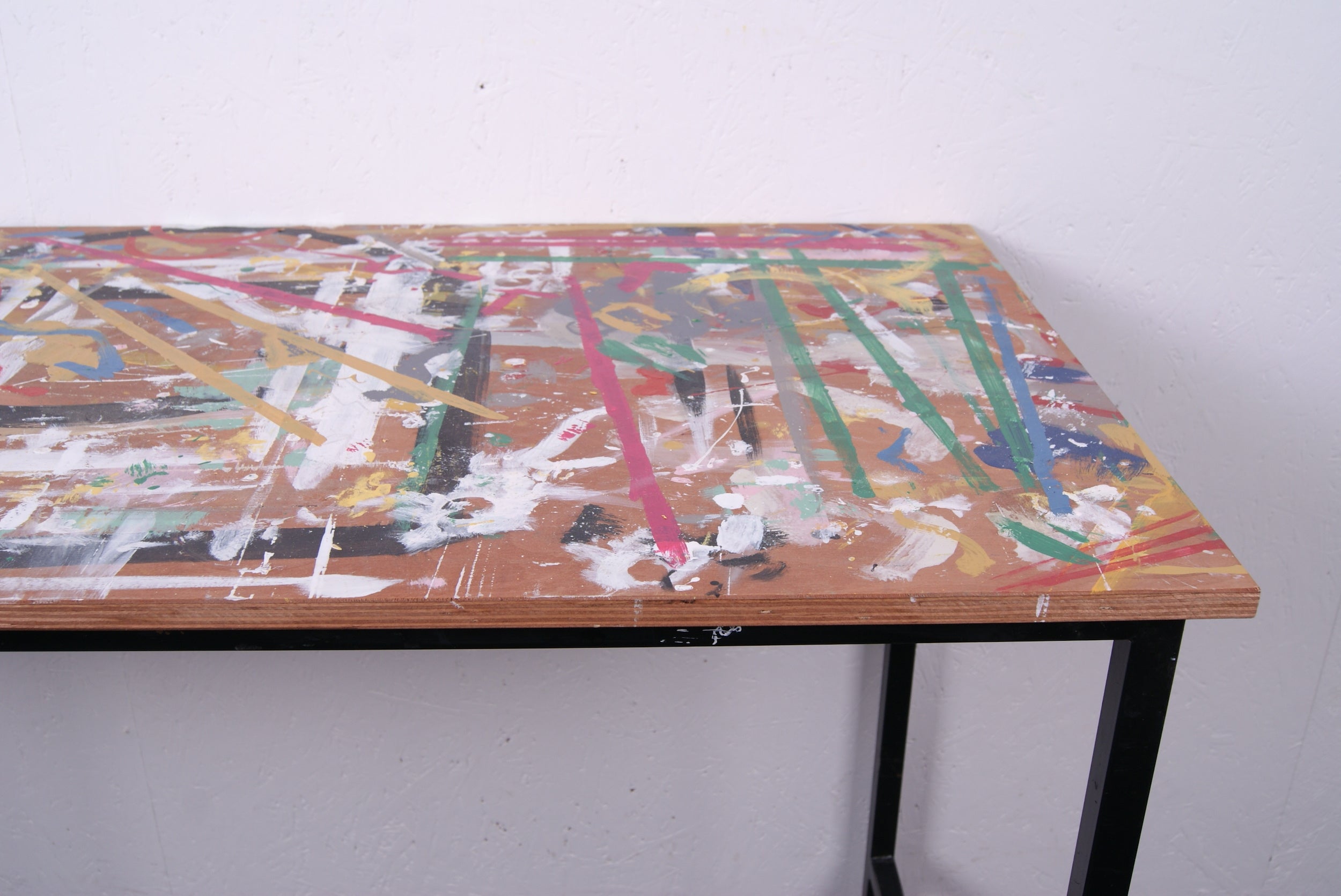 paint-splattered-lab-bench-4
