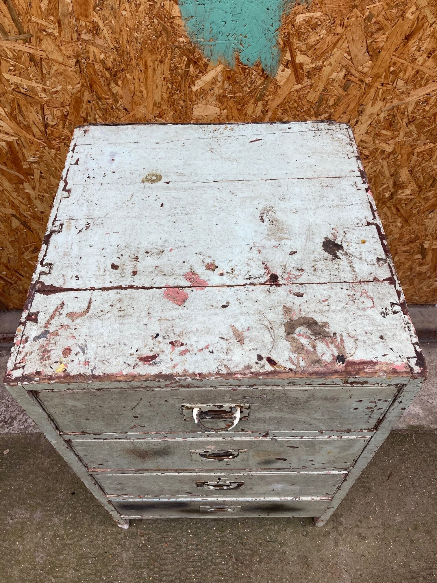 painted-drawer-unit-3