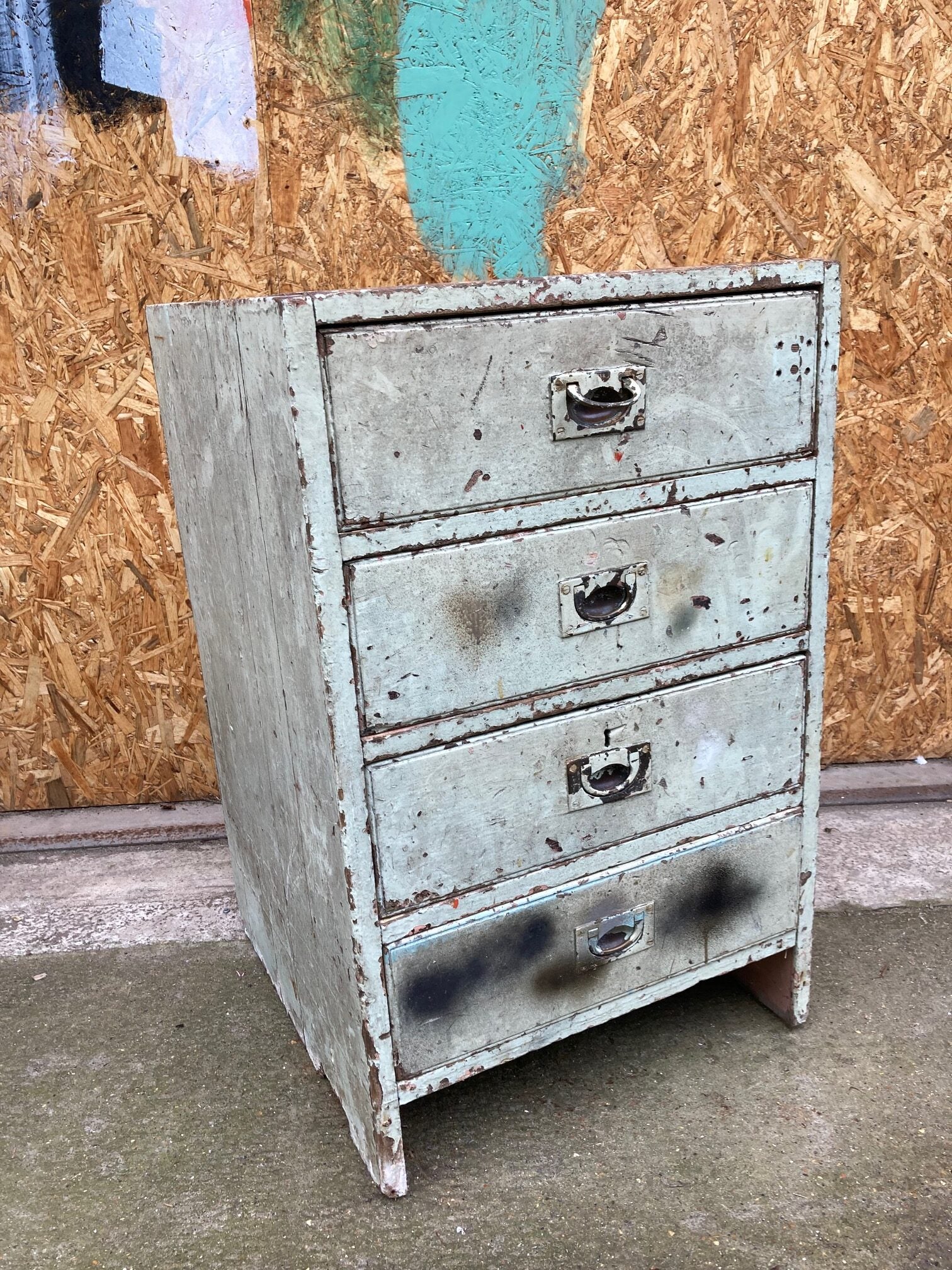 painted-drawer-unit-5