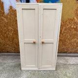 painted-wooden-cupboard-1