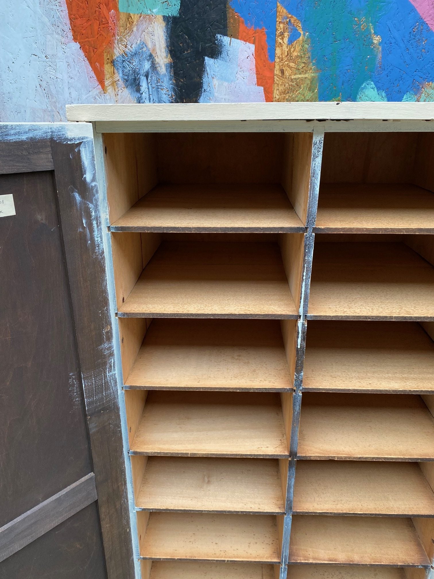 painted-wooden-cupboard-4