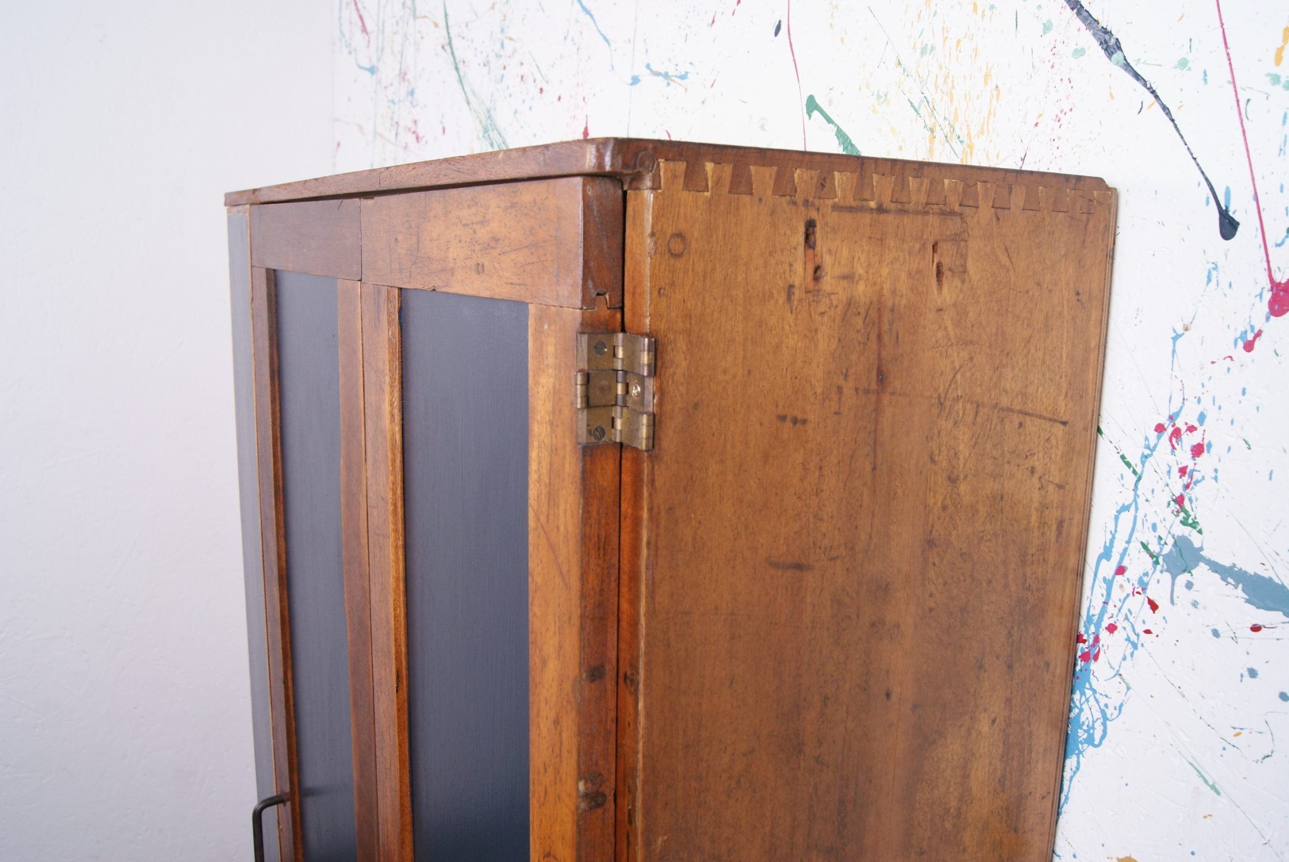pigeonhole-cupboard-1