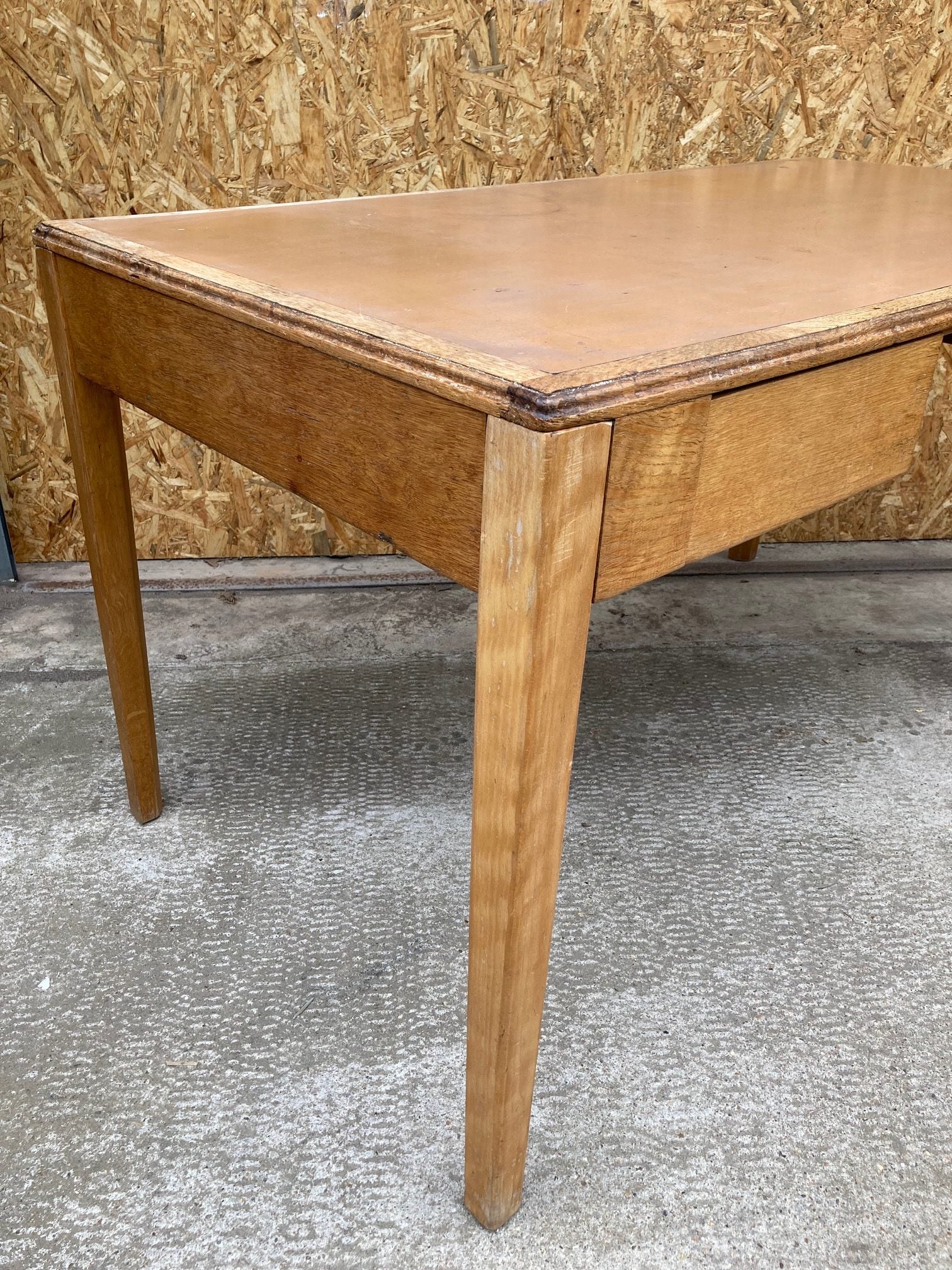 post-office-desk-7