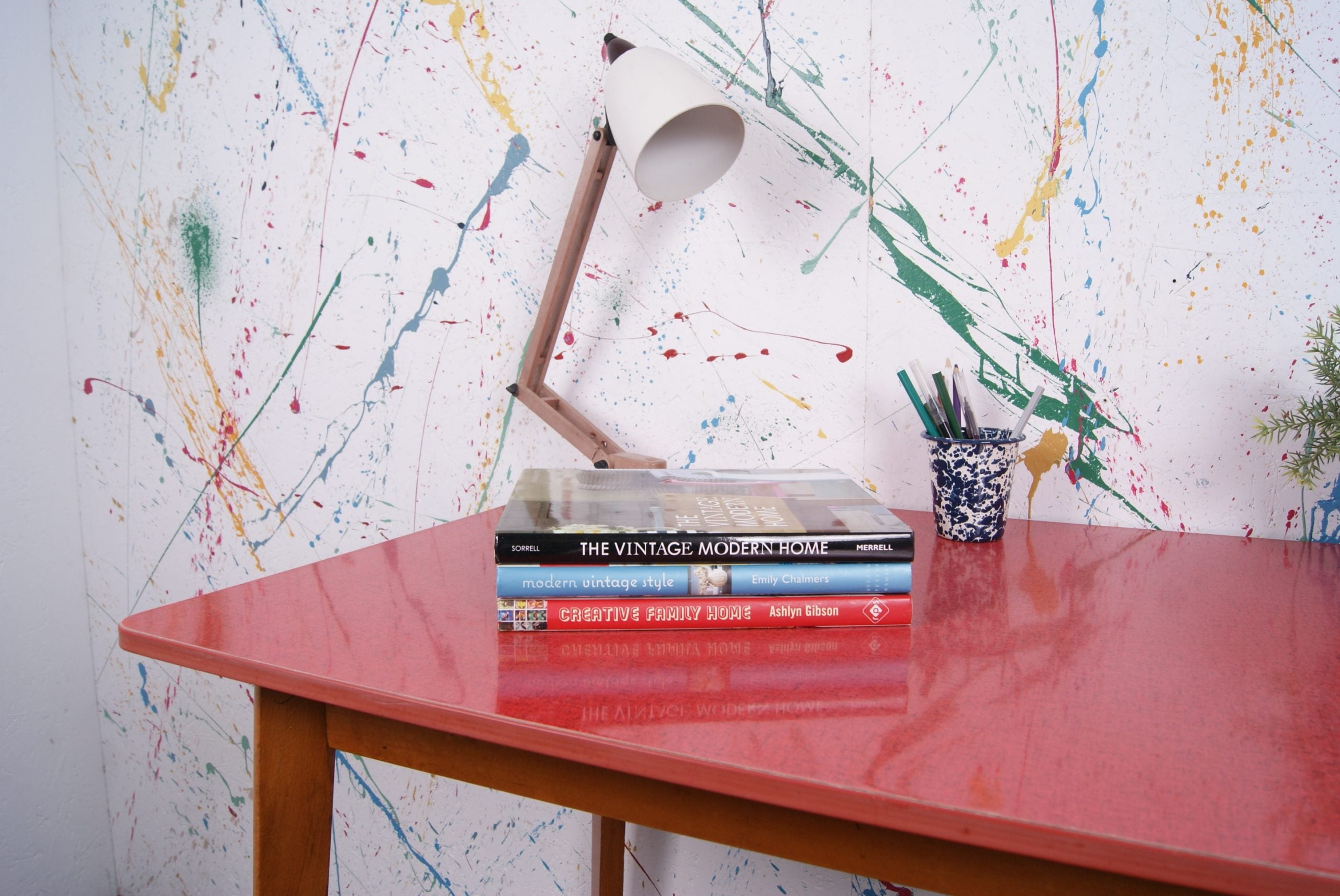red-formica-table-5