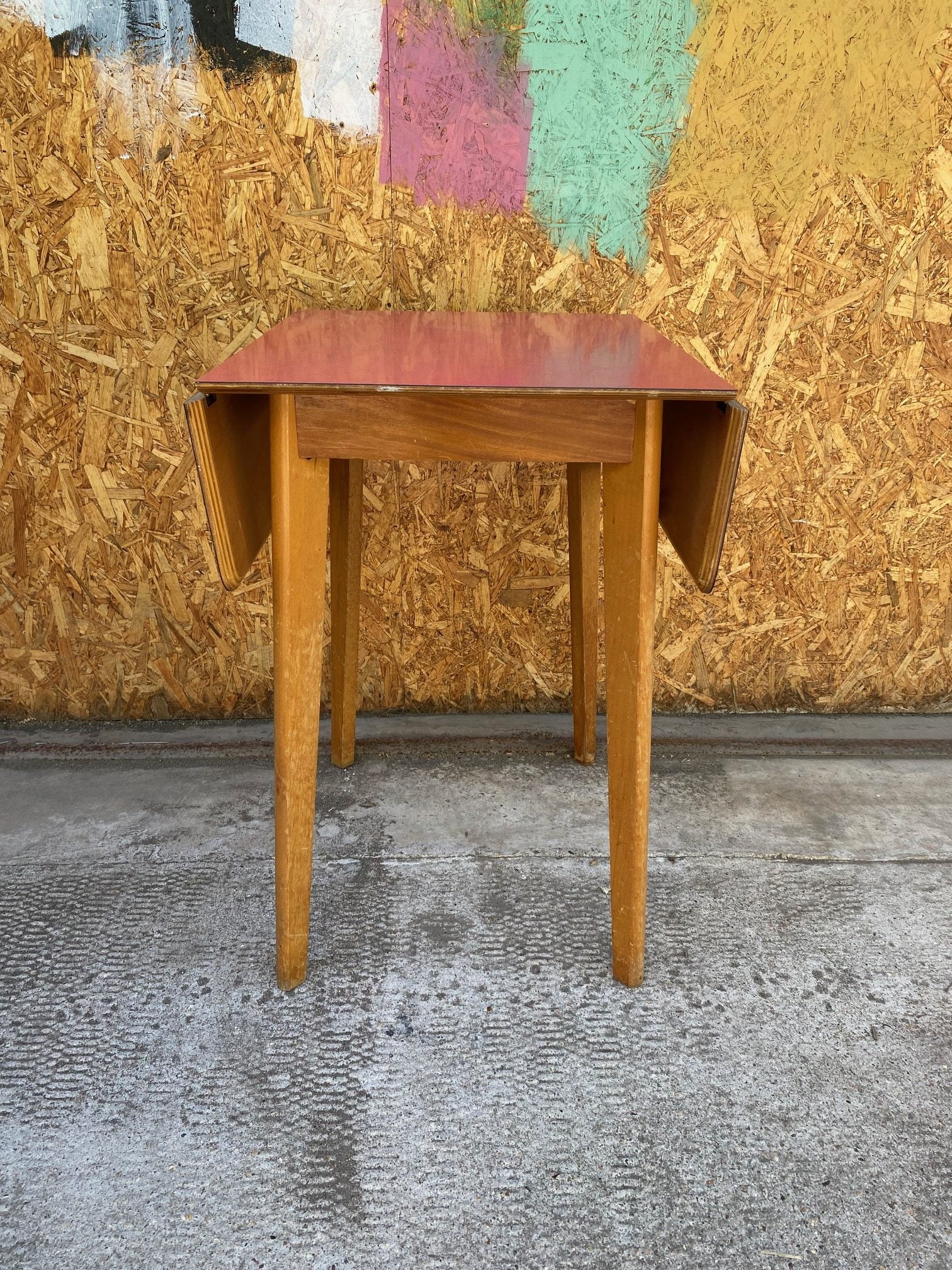 red-formica-table-50