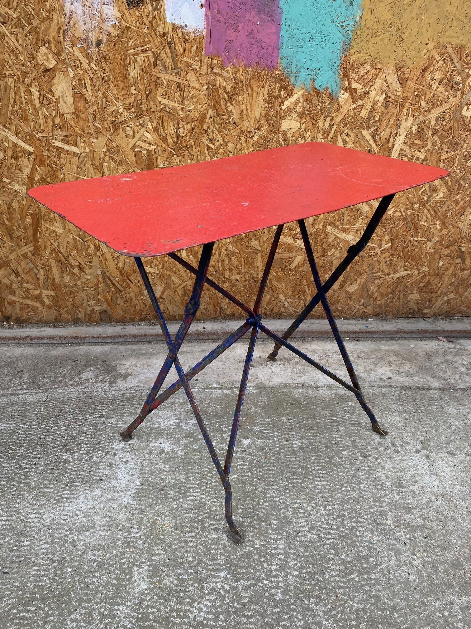 red-french-garden-bistro-table-