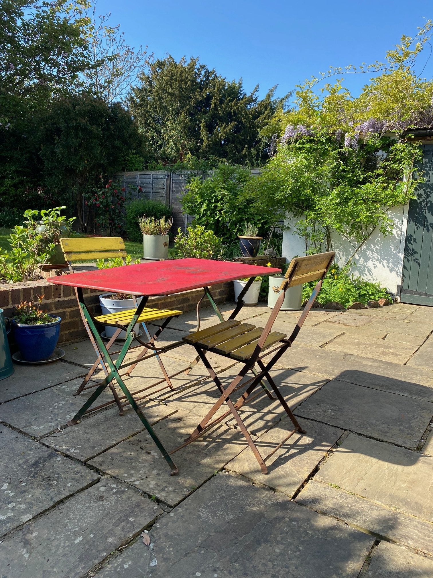 red-yellow-bistro-set-4