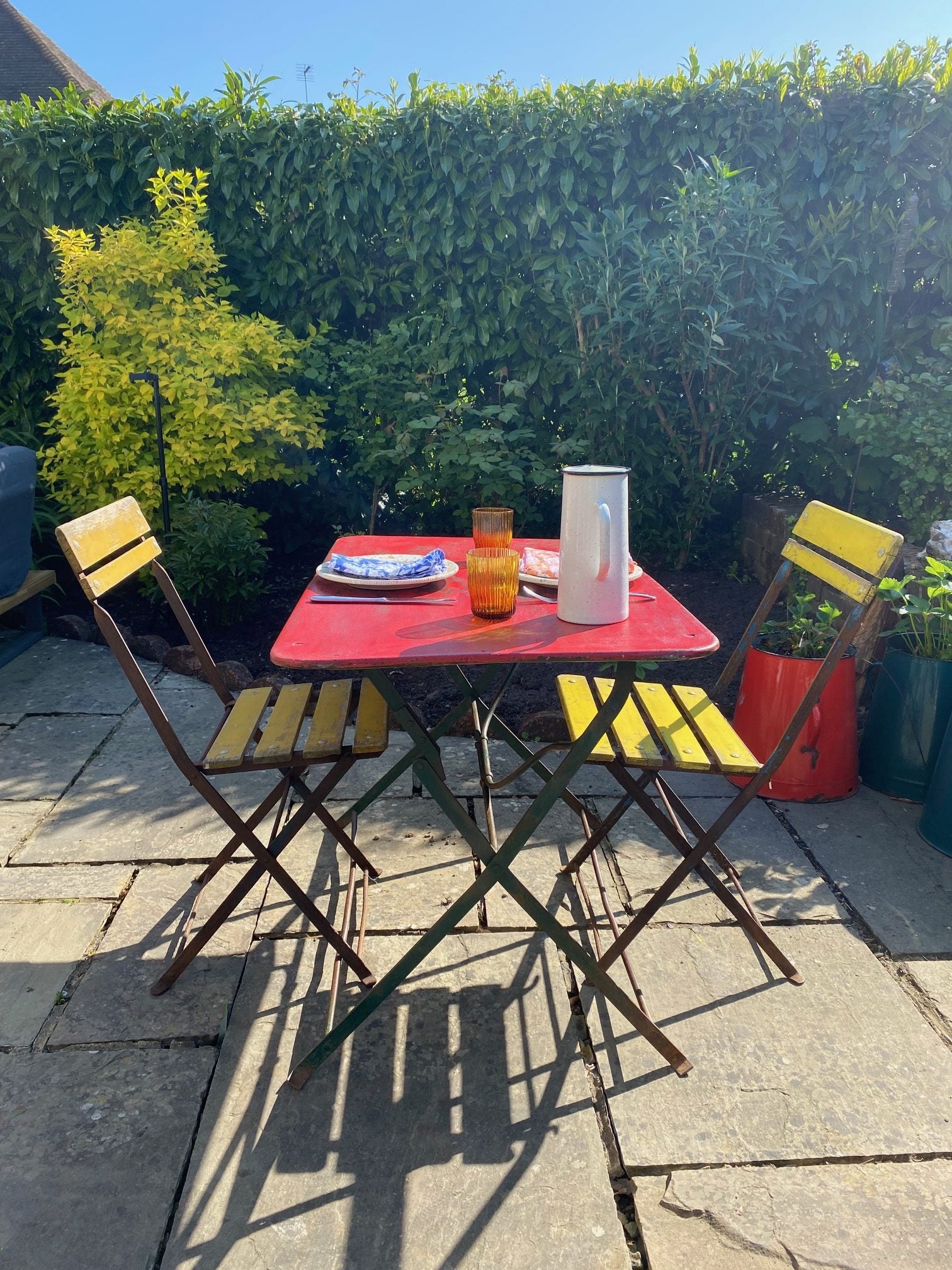 red-yellow-bistro-set-6
