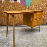 retro-wooden-desk-4