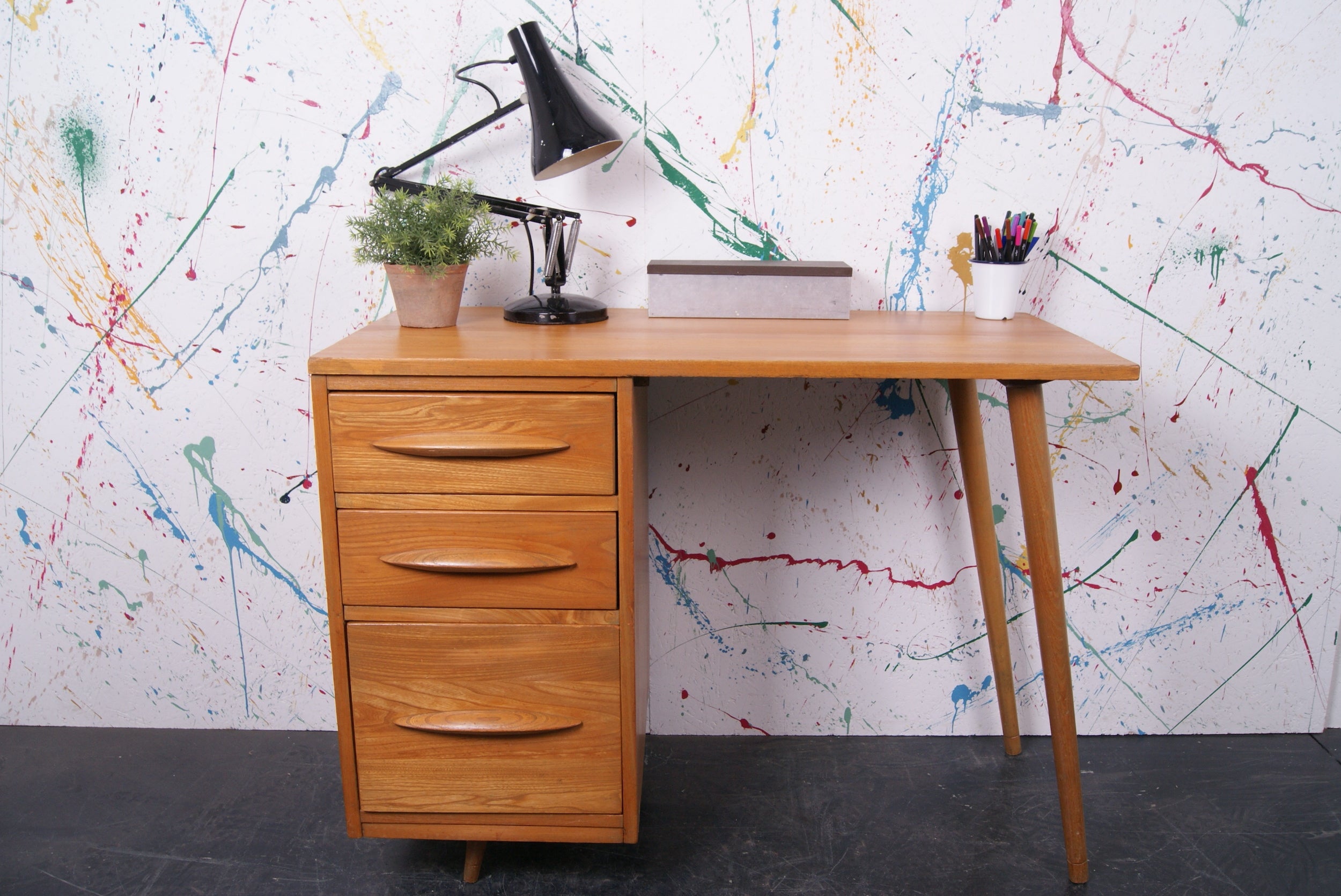 retro-wooden-desk-7