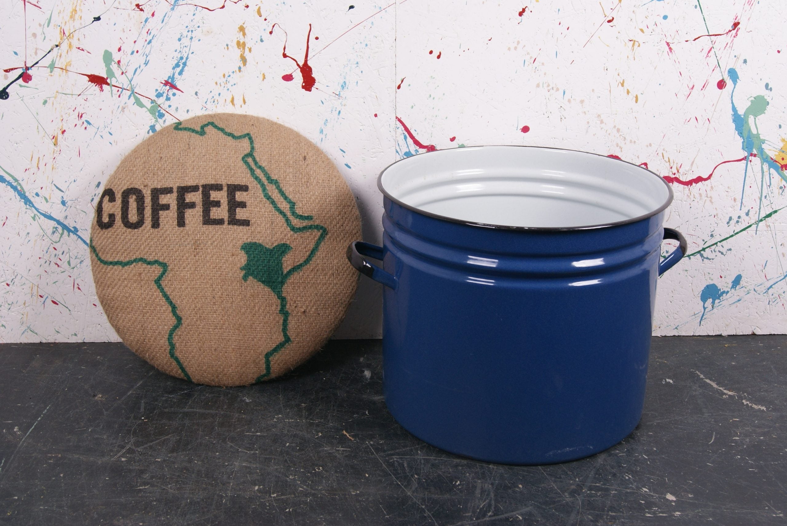 round-blue-maggie-hessian-top-4