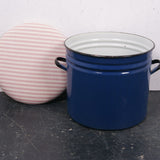 round-blue-maggie-with-pink-stripe-4
