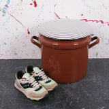 round-brown-maggie-5