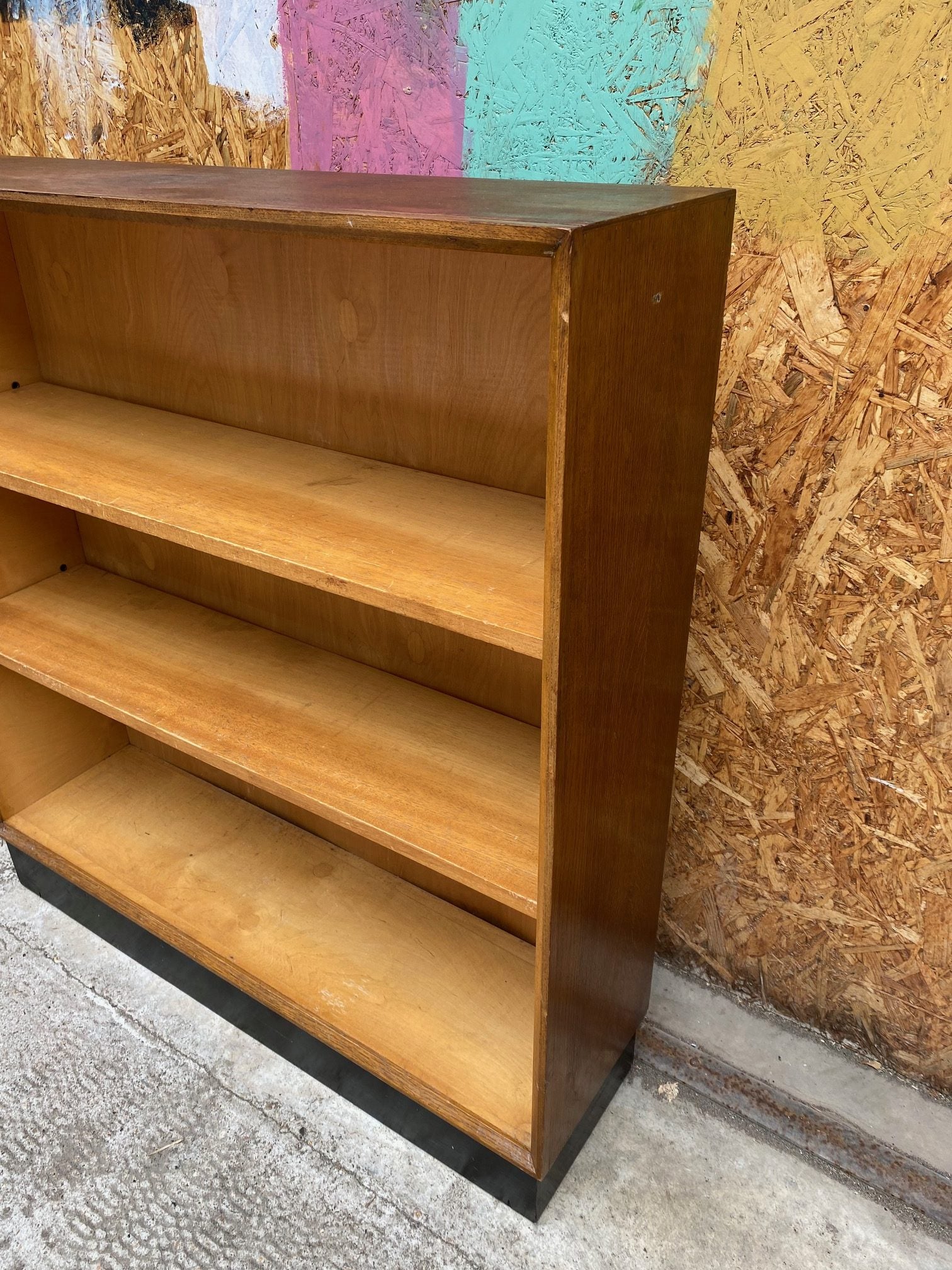 school-bookcase-2