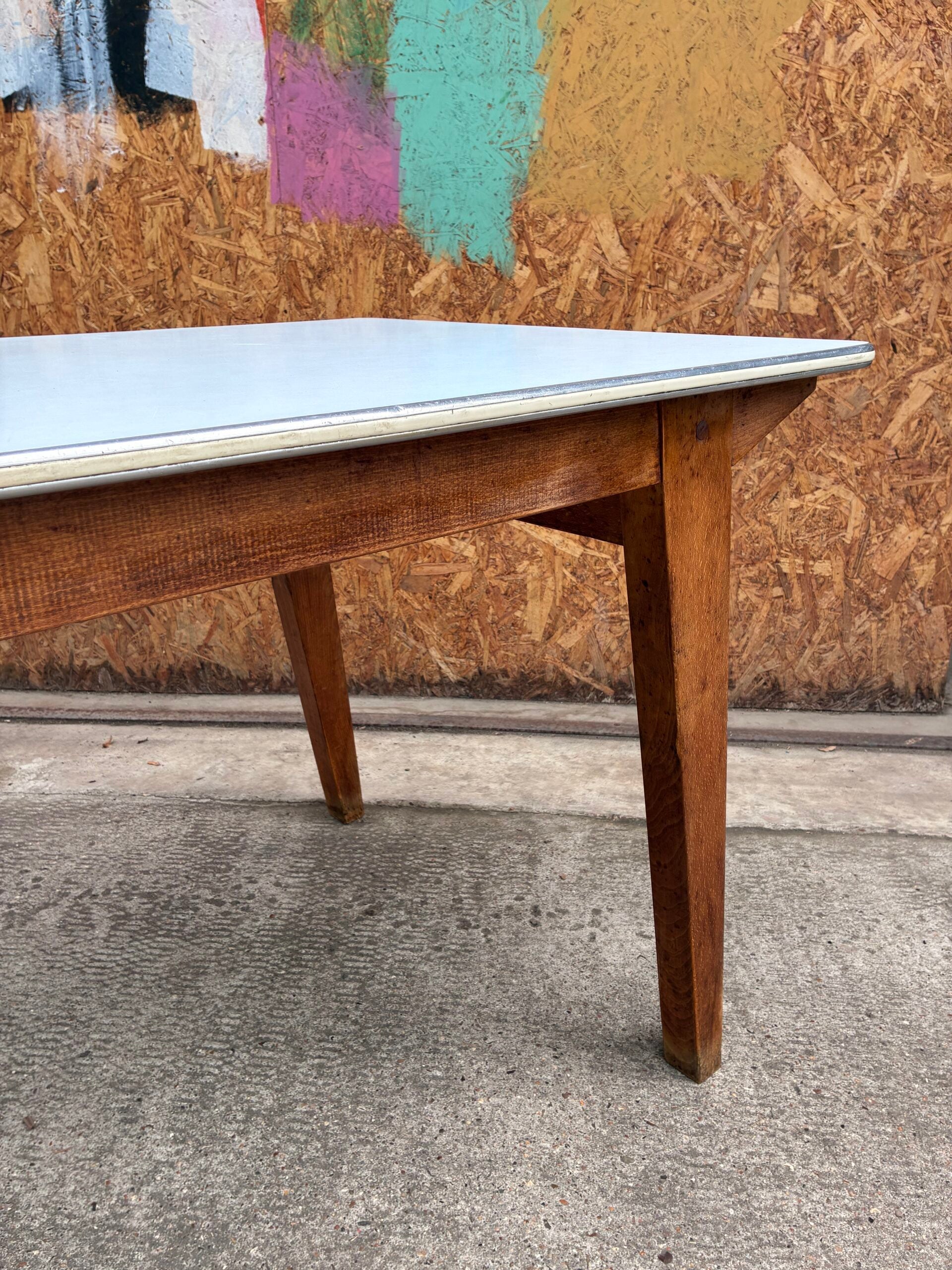 school-formica-table-11