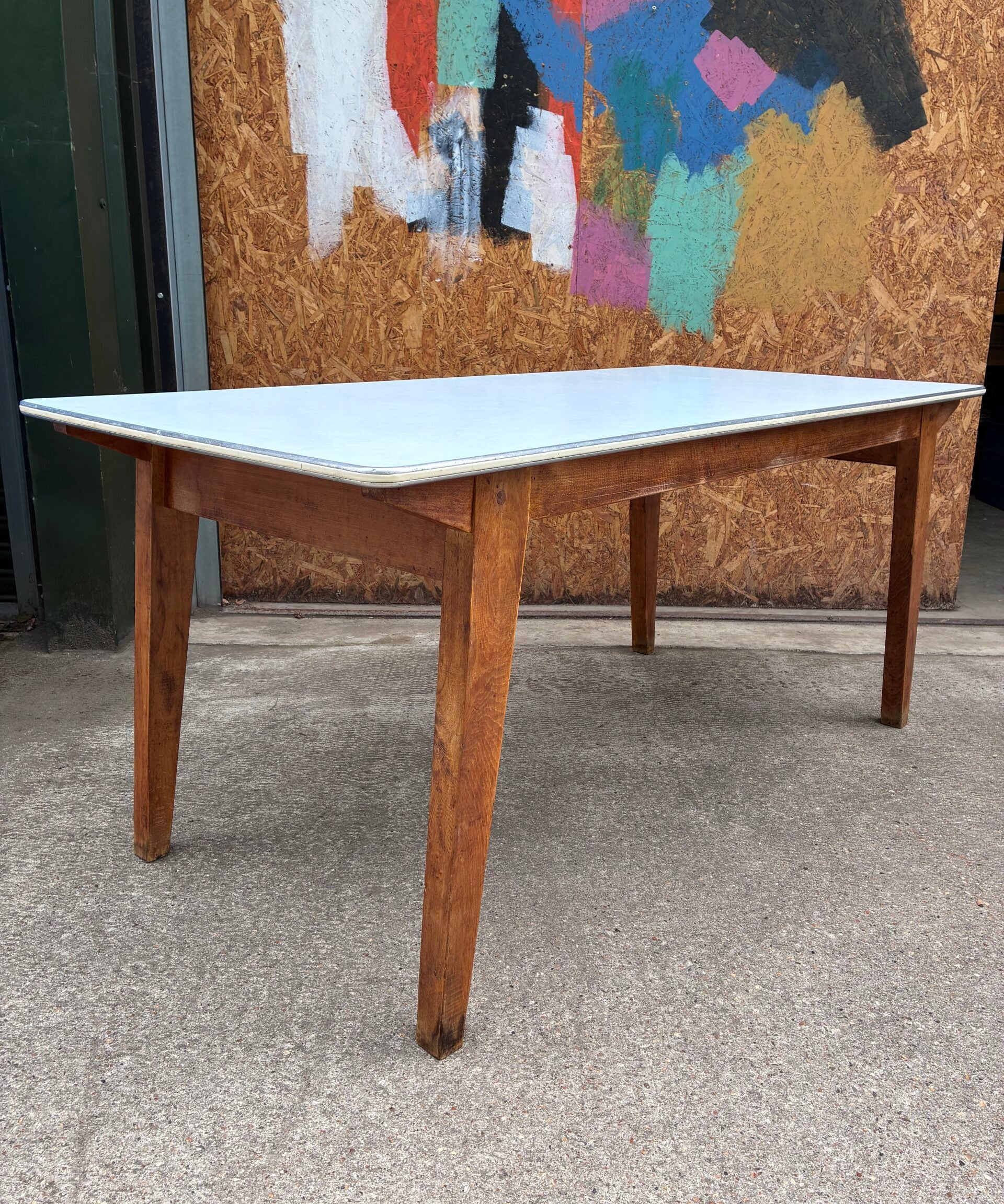 school-formica-table-8