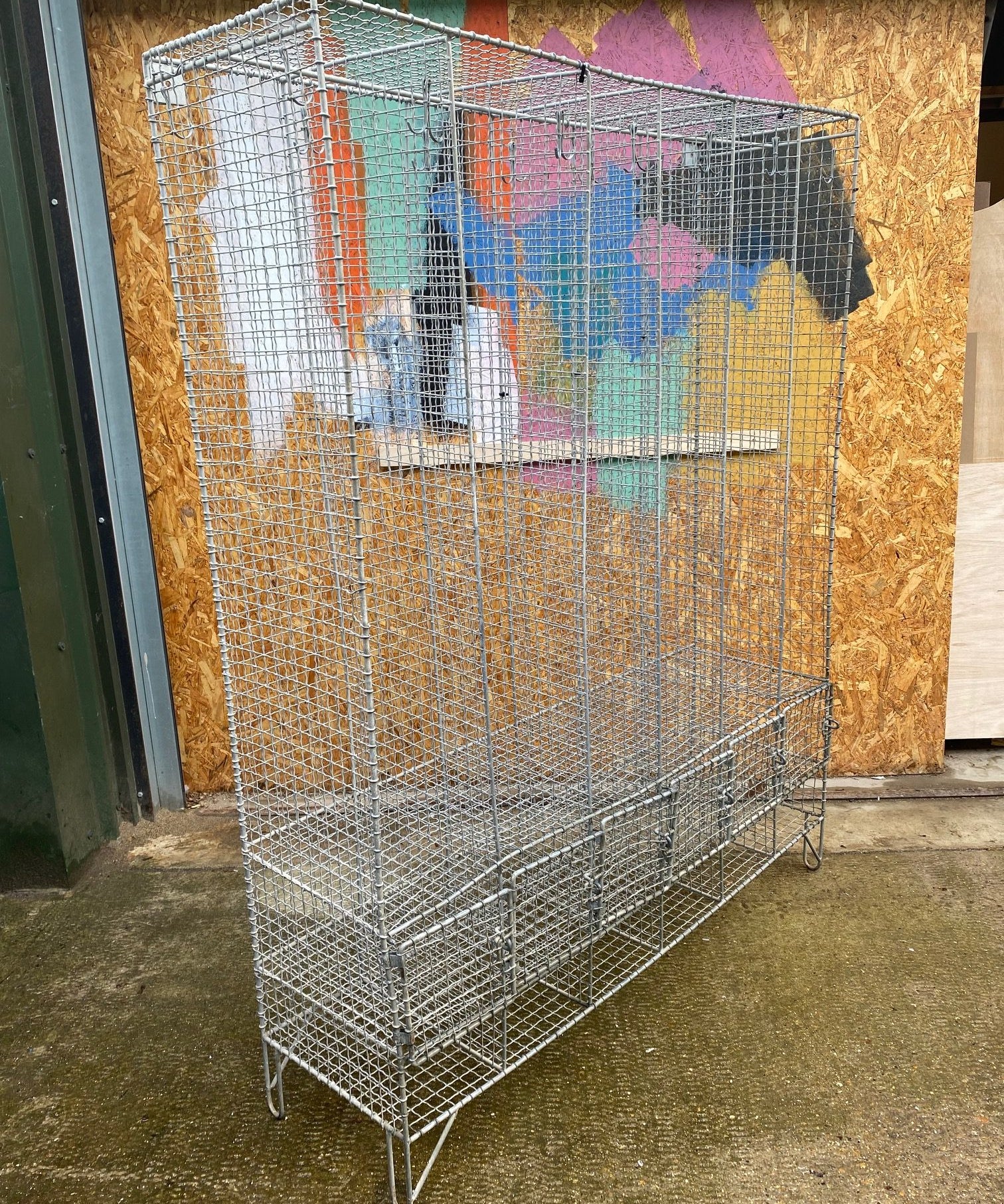 school-wire-locker-6