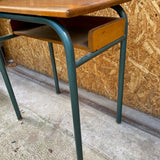 sigle-tubular-desk-4