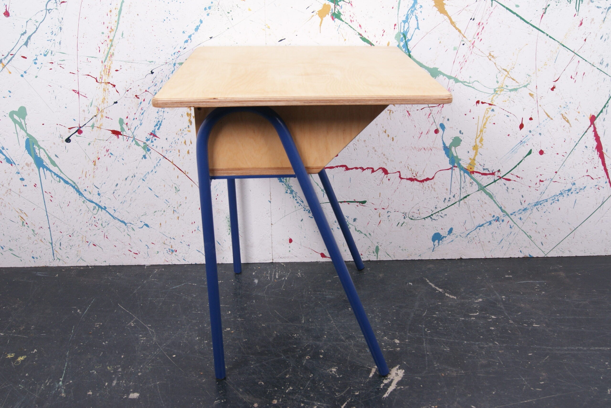 single-birch-ply-desk-4
