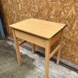 single-school-desk-2