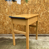 single-school-desk-5